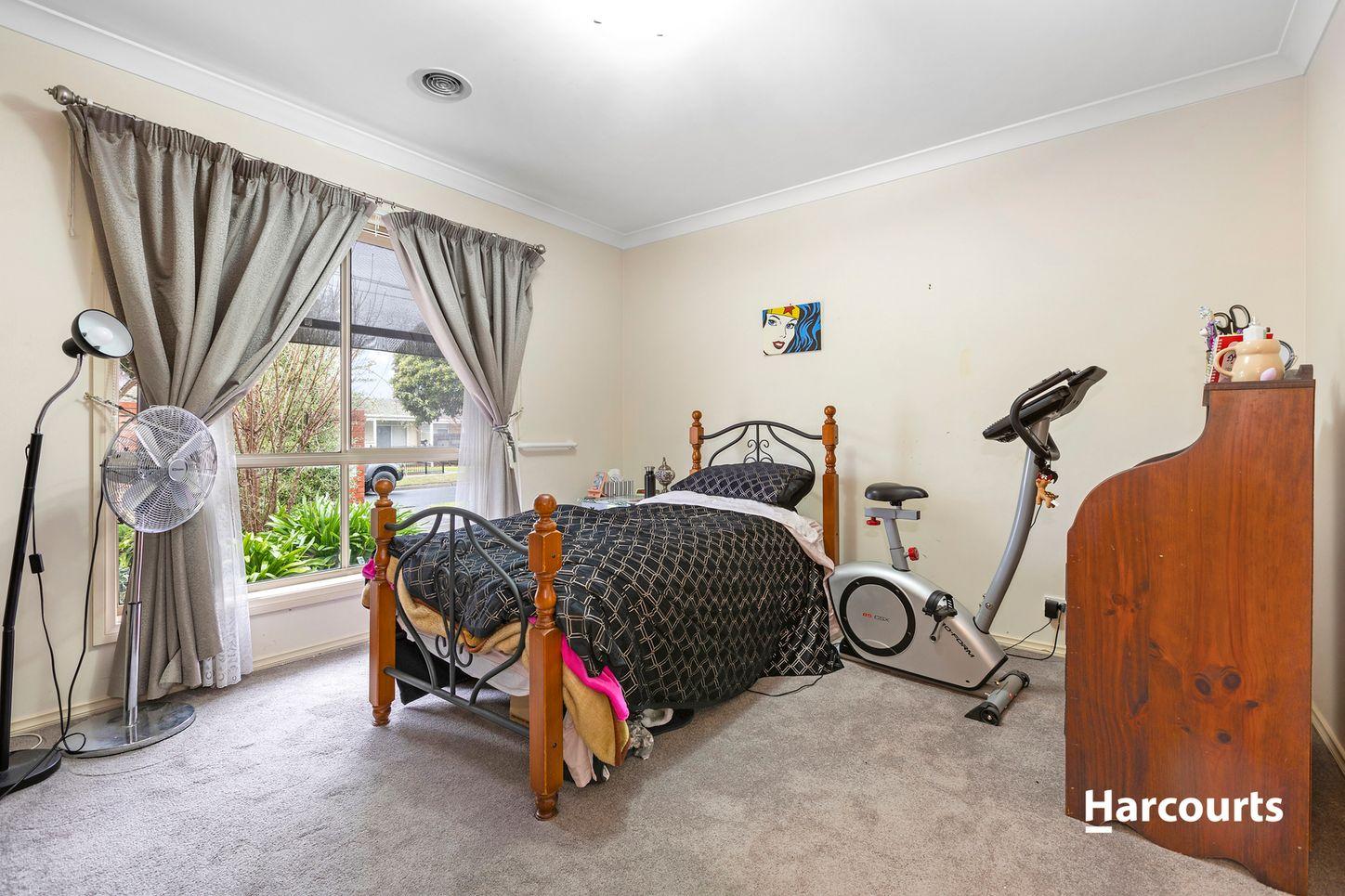 25B McClelland Street, Bell Park, VIC 3215 - House for Rent - harcourts.net