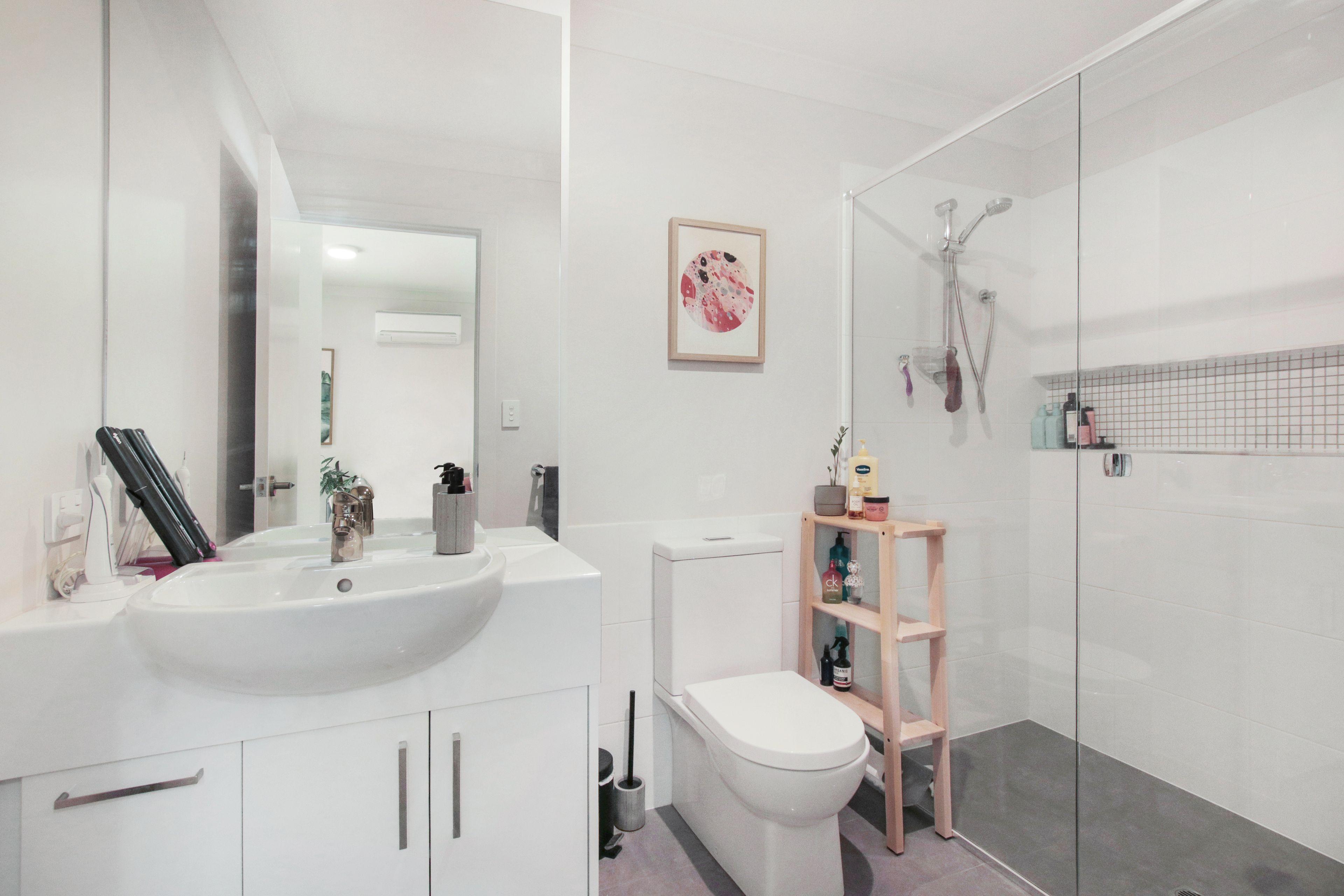 Secure Modern Apartment in Highly Sought After Location!