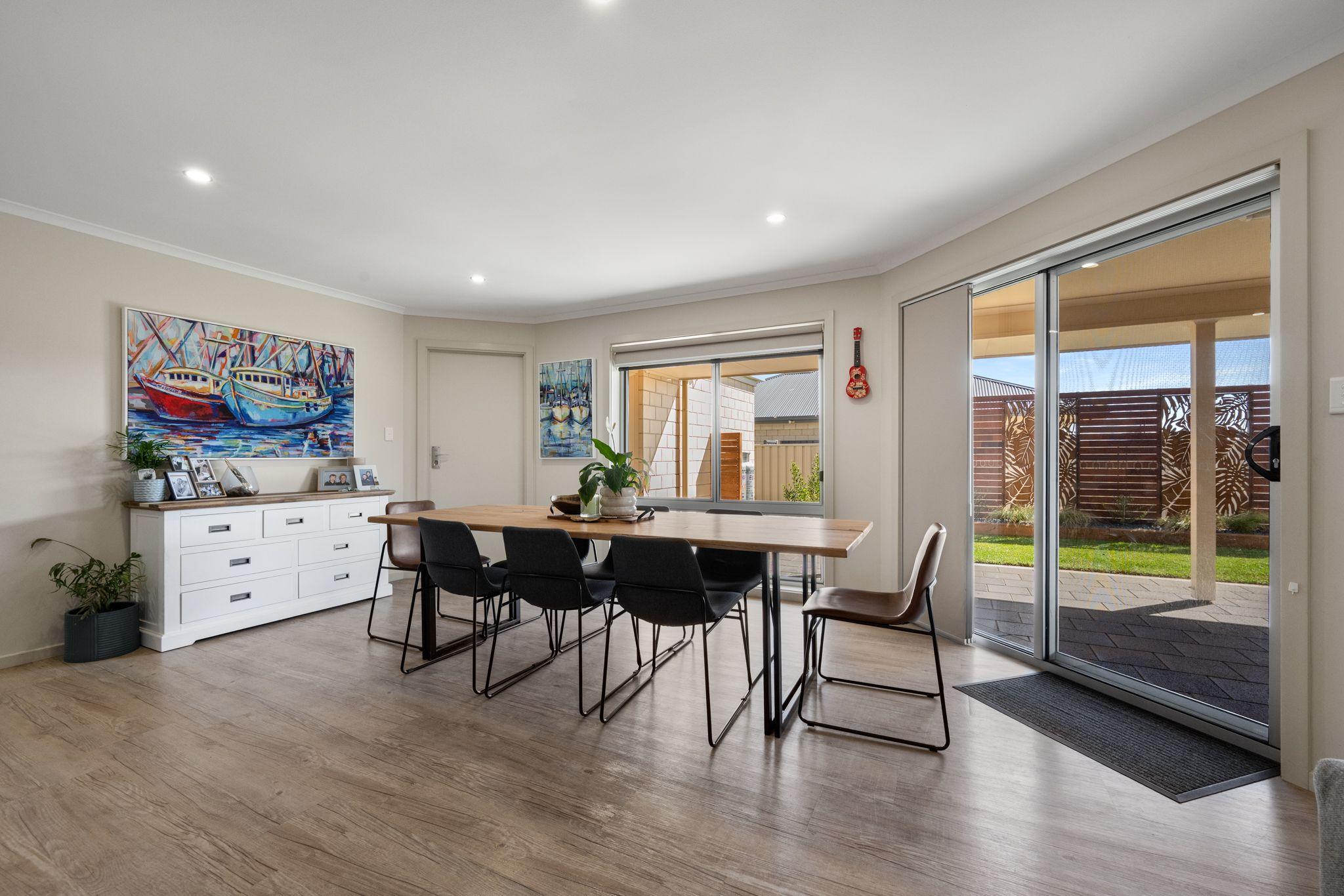 Your Coastal Dream Awaits in Port MacDonnell