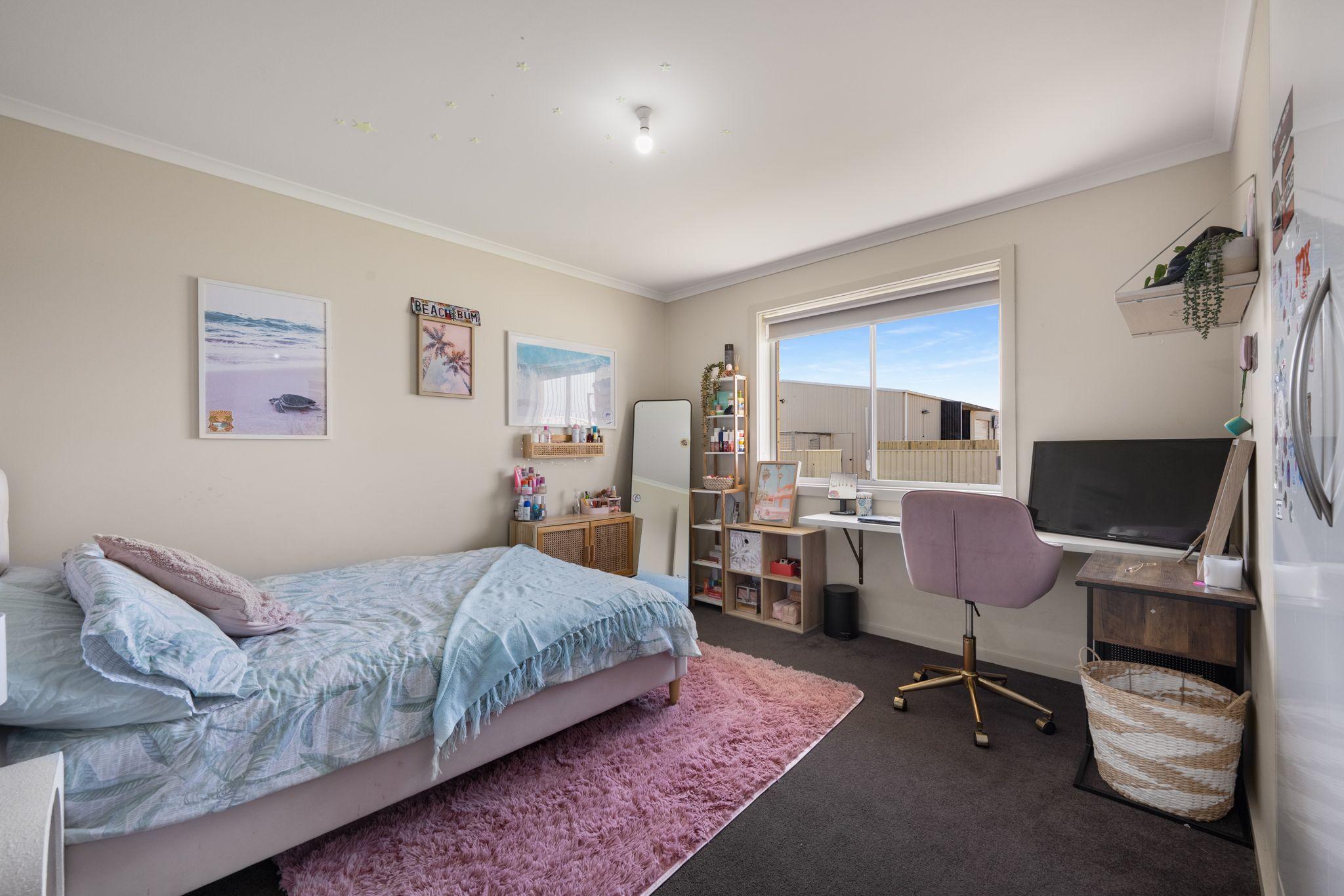 Your Coastal Dream Awaits in Port MacDonnell