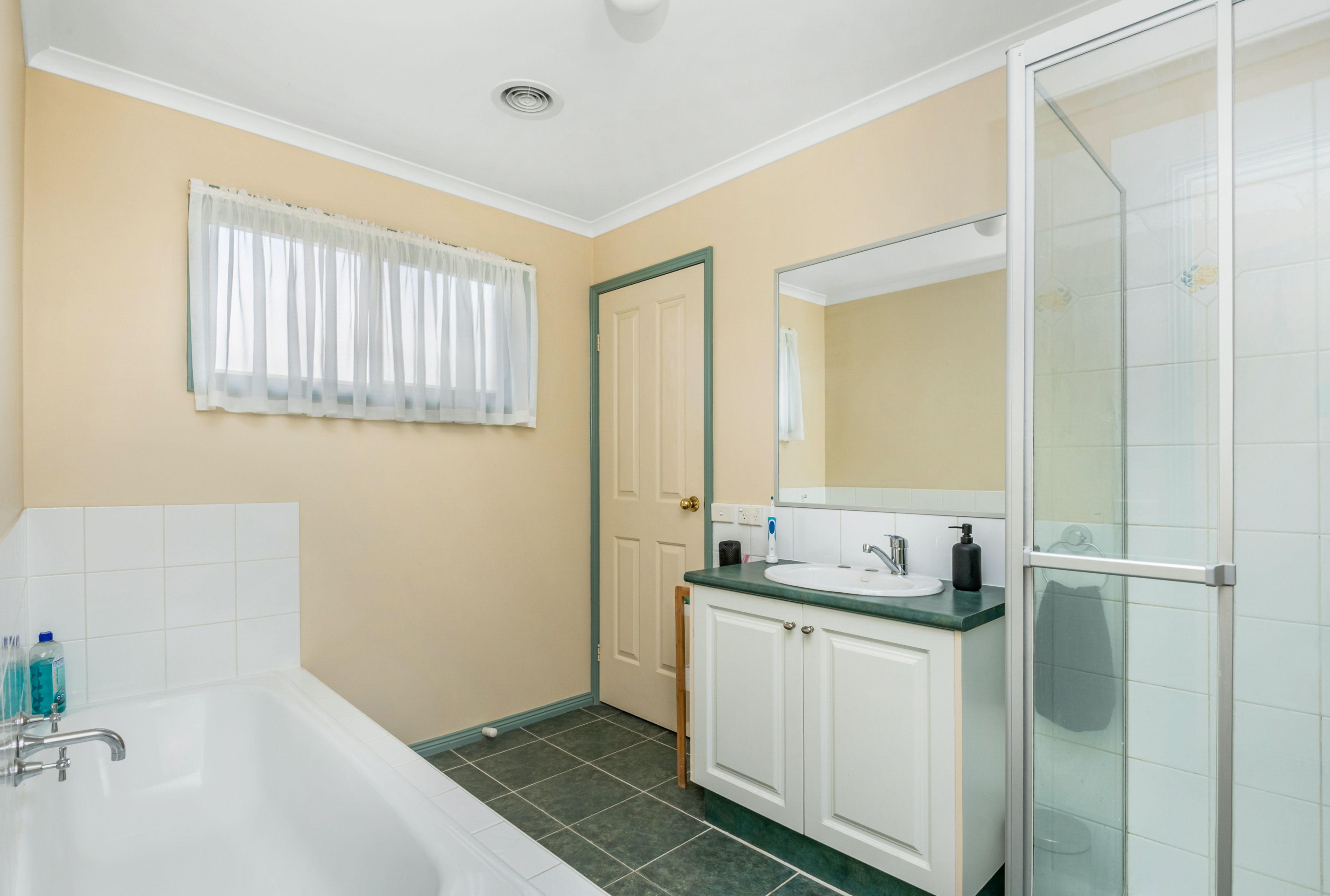 Spacious 3-Bedroom Family Home!
