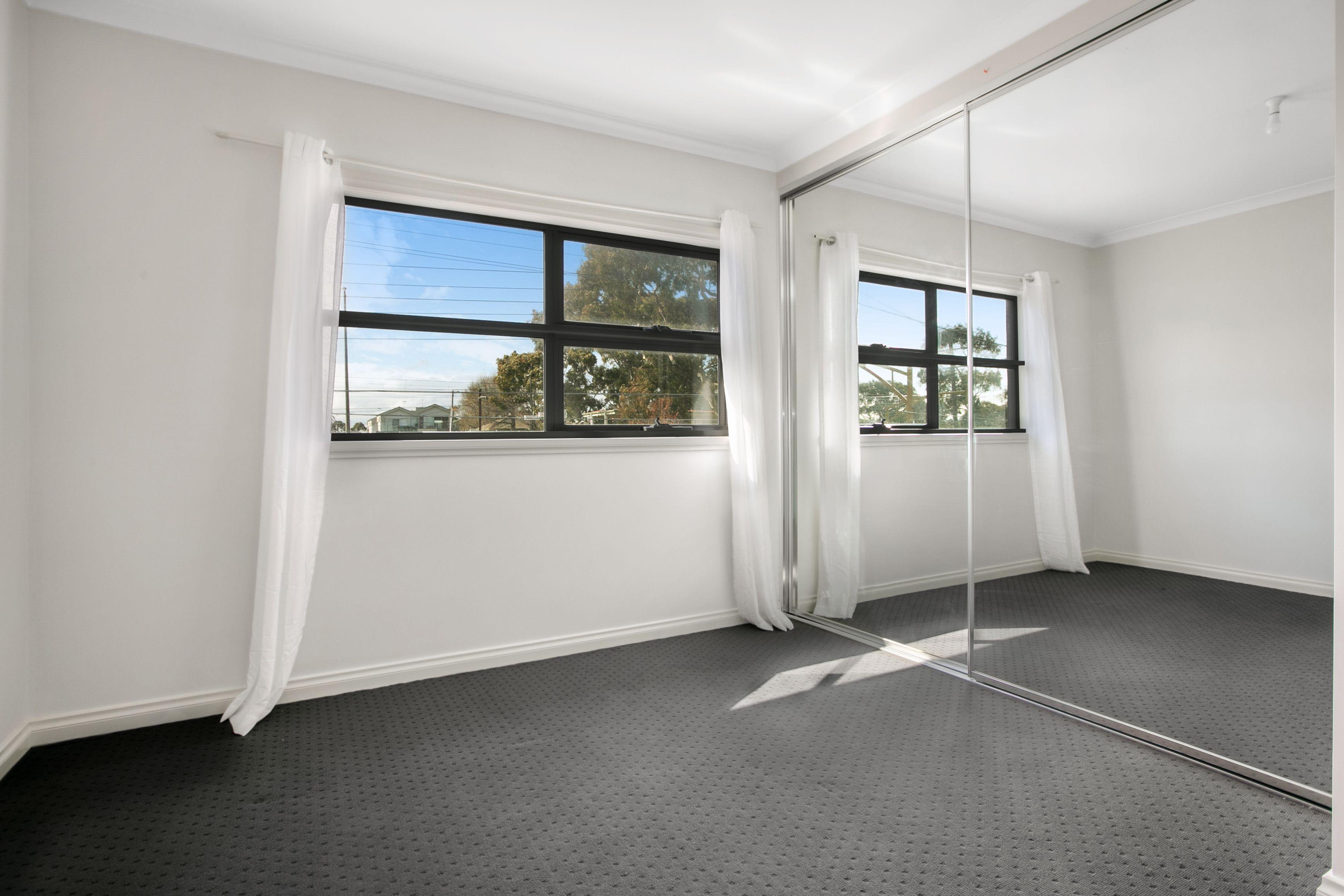 Spacious Light filled Townhouse in Terrific Location!