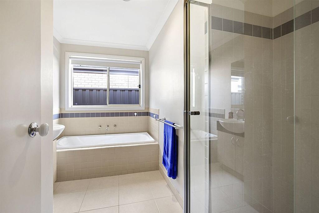 Spacious 3-Bedroom Home in Prime Wendouree Location