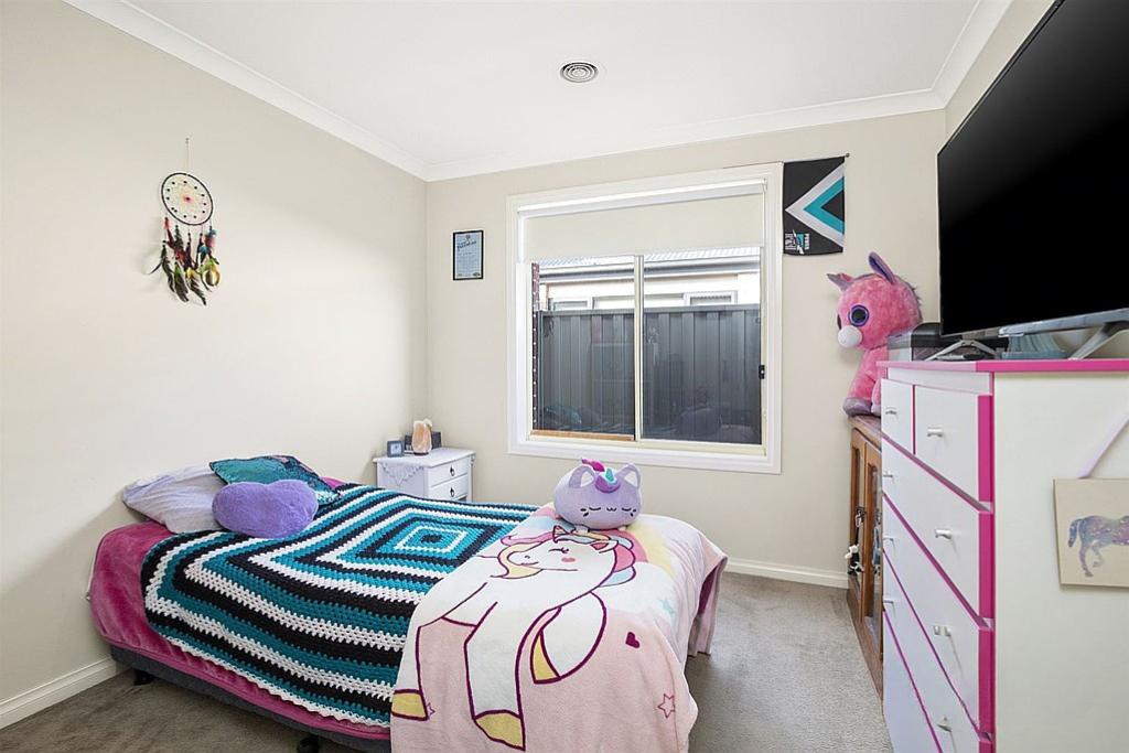 Spacious 3-Bedroom Home in Prime Wendouree Location