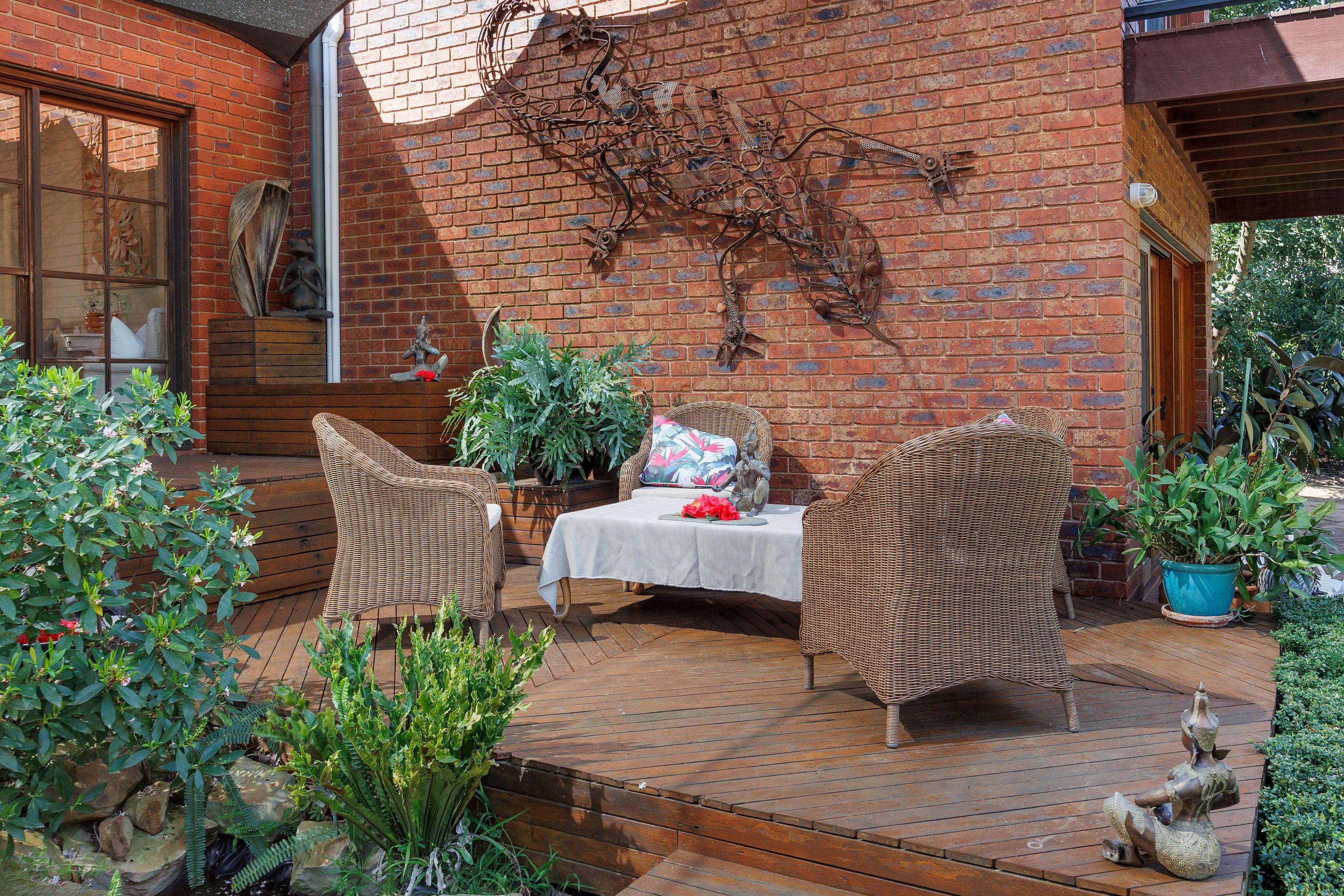 Rare Golf Course Frontage Acreage - Unmatched Resort-Style Living