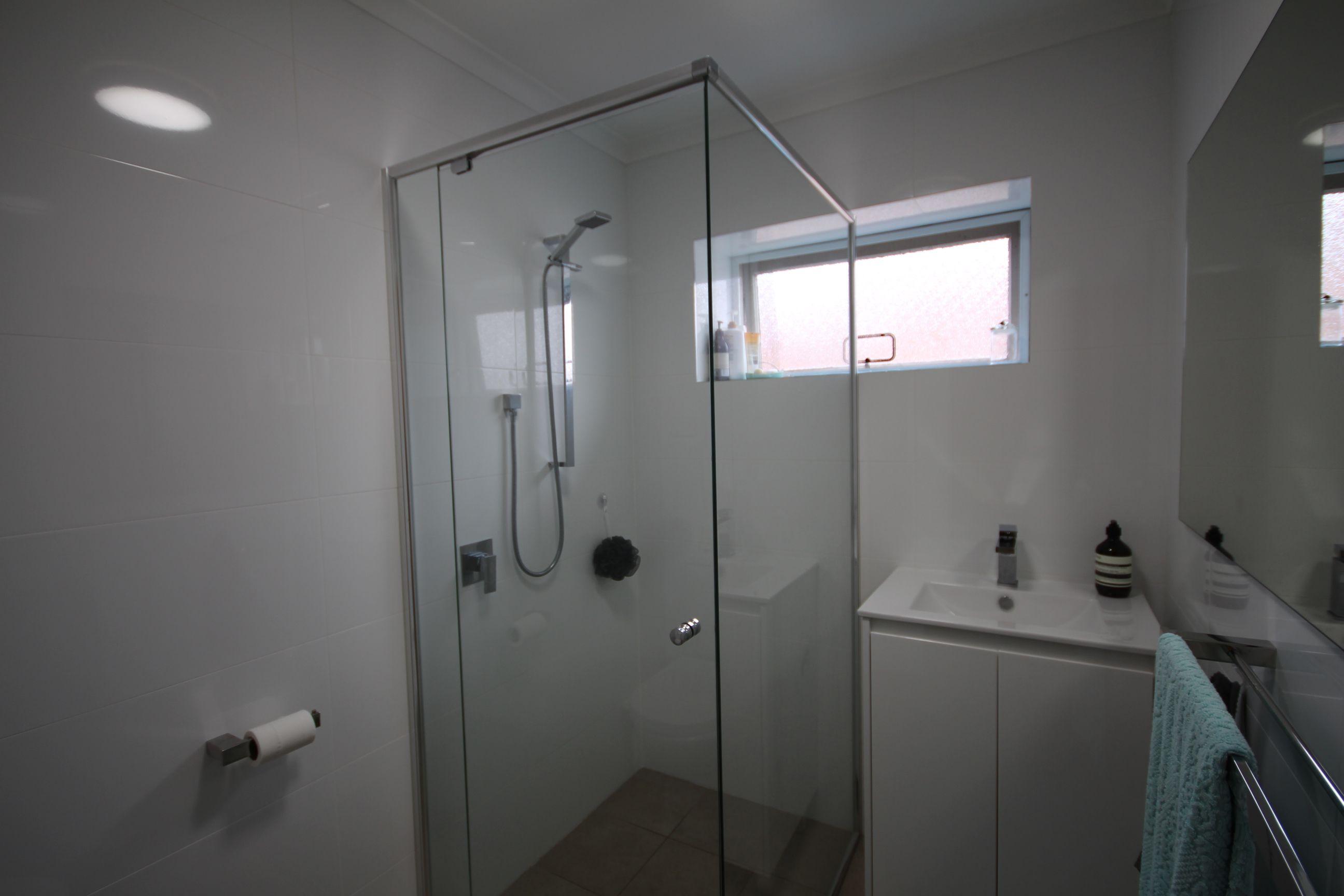 Renovated Beachside Unit
