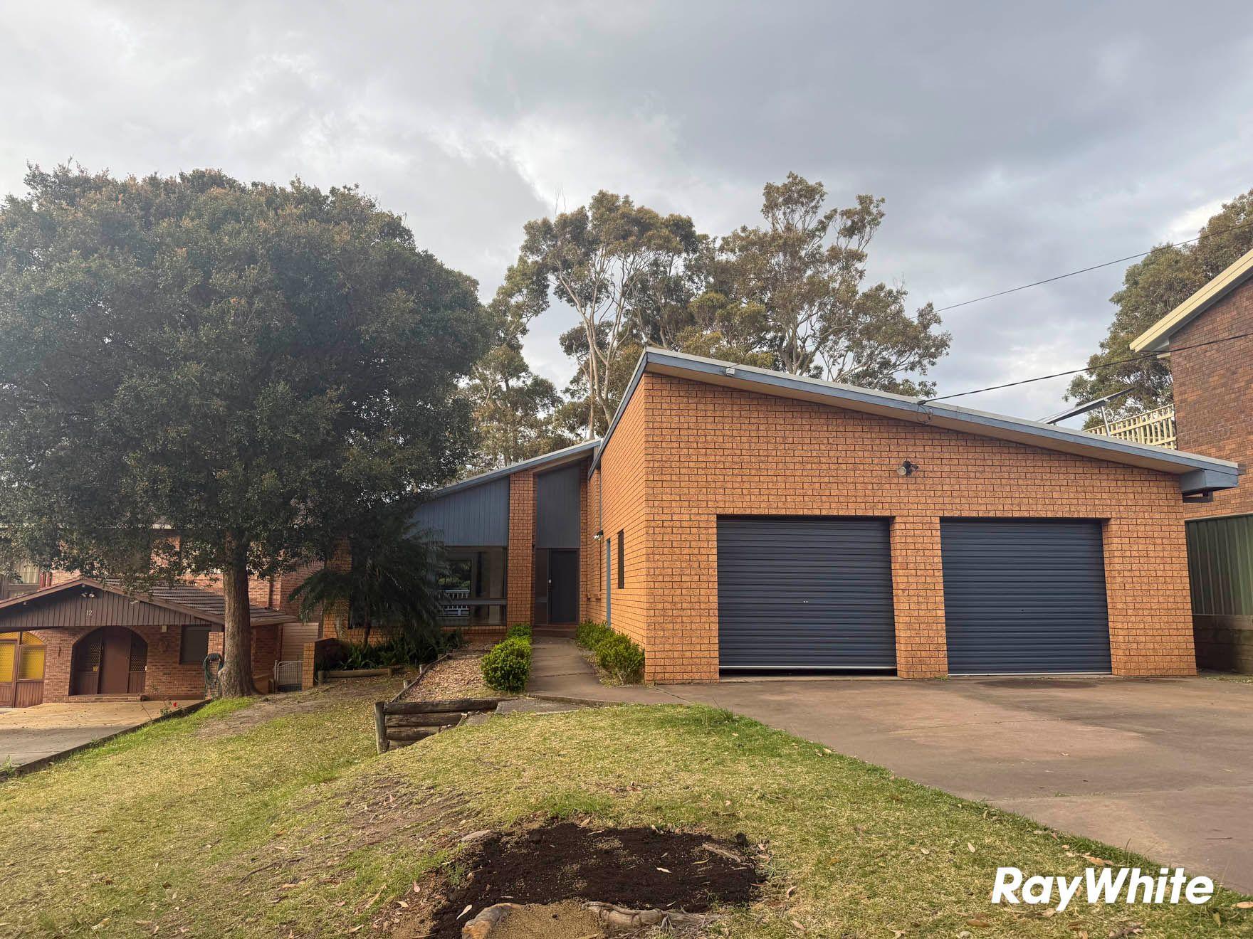 Prop-GPT: House: NSW Lilli Pilli, NSW 2536 Home For Rent