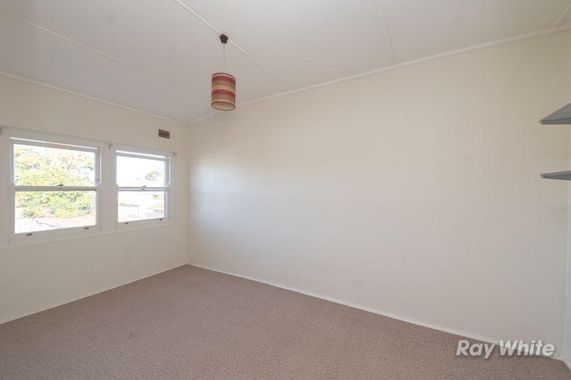 2 Bedroom Townhouse in Central Location Close to Schools
