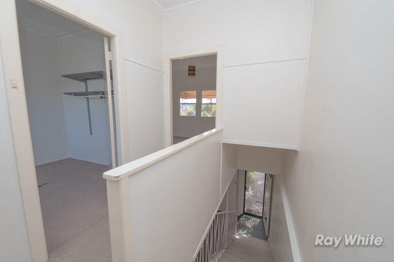 2 Bedroom Townhouse in Central Location Close to Schools