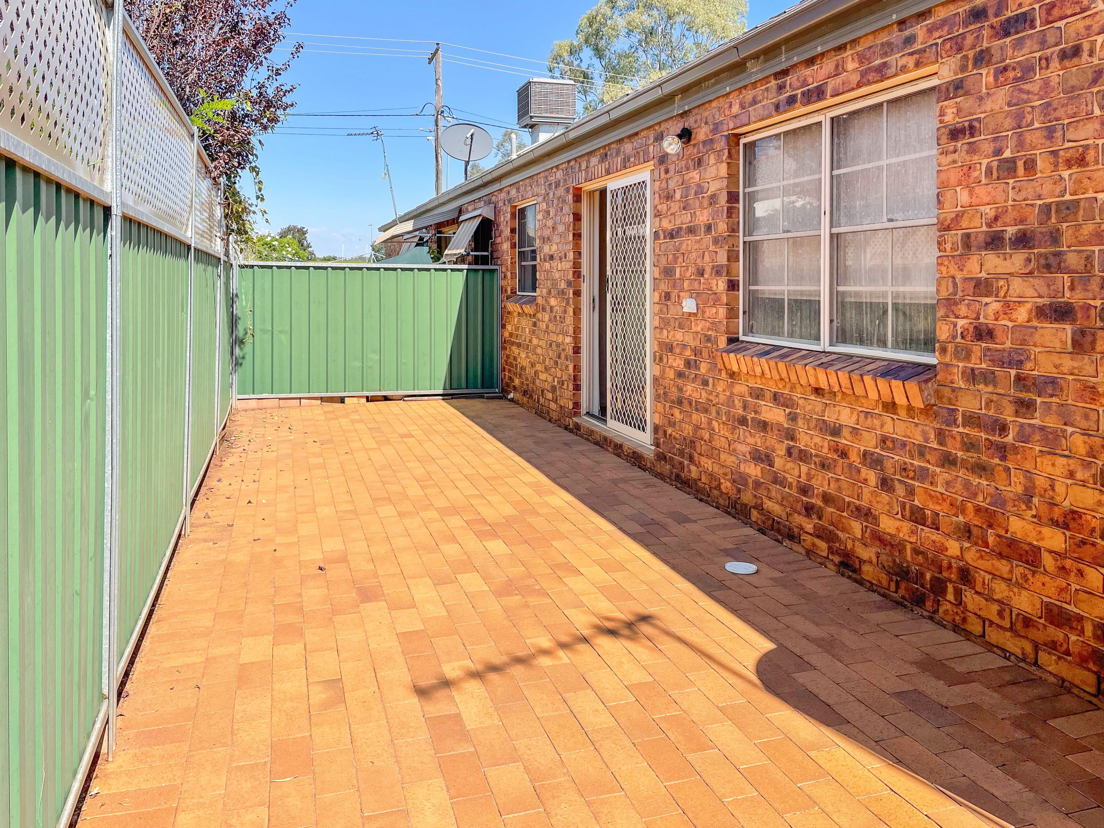 Delightful 2 Bedroom Duplex