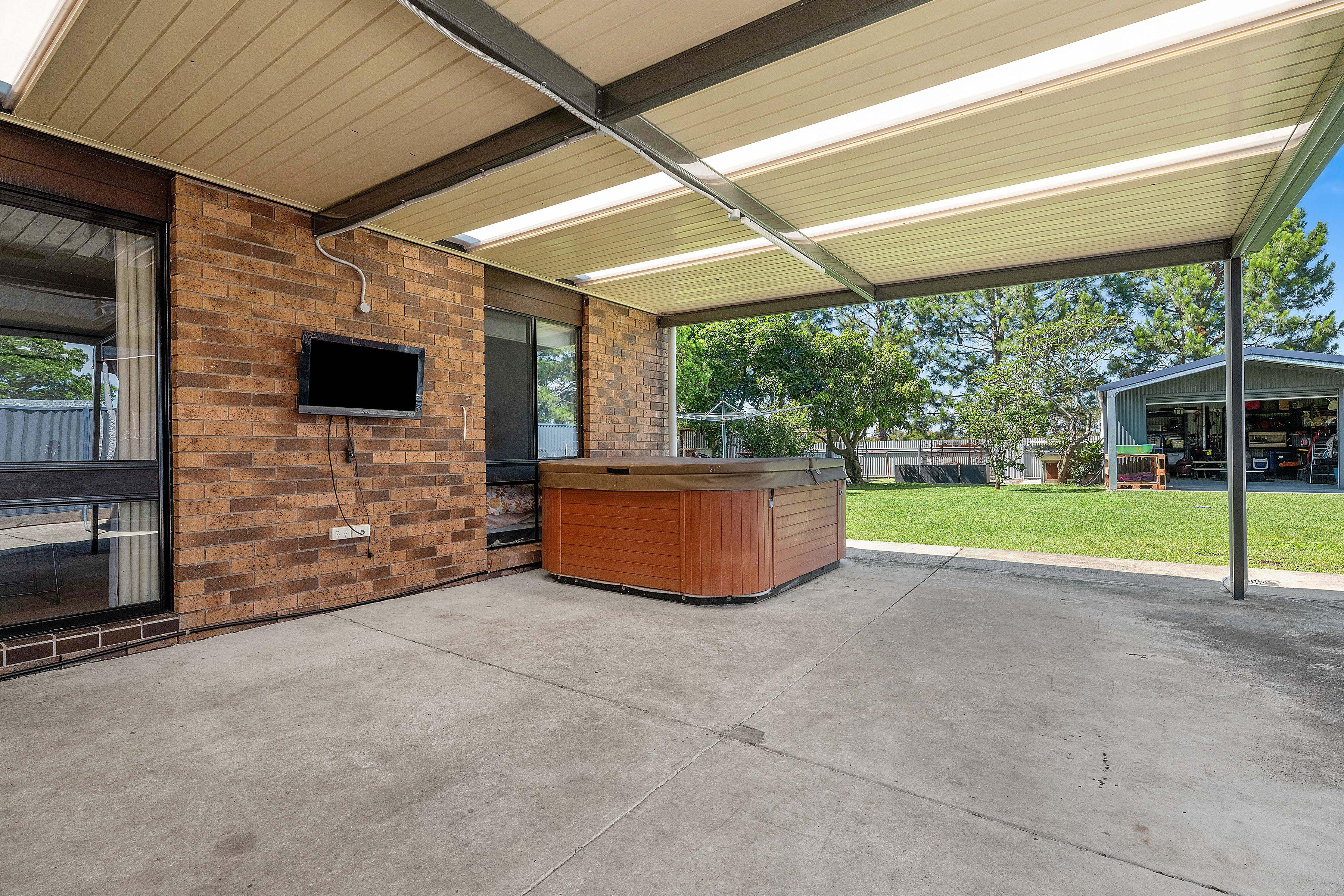 WONDERFUL 4 BEDROOM HOME !