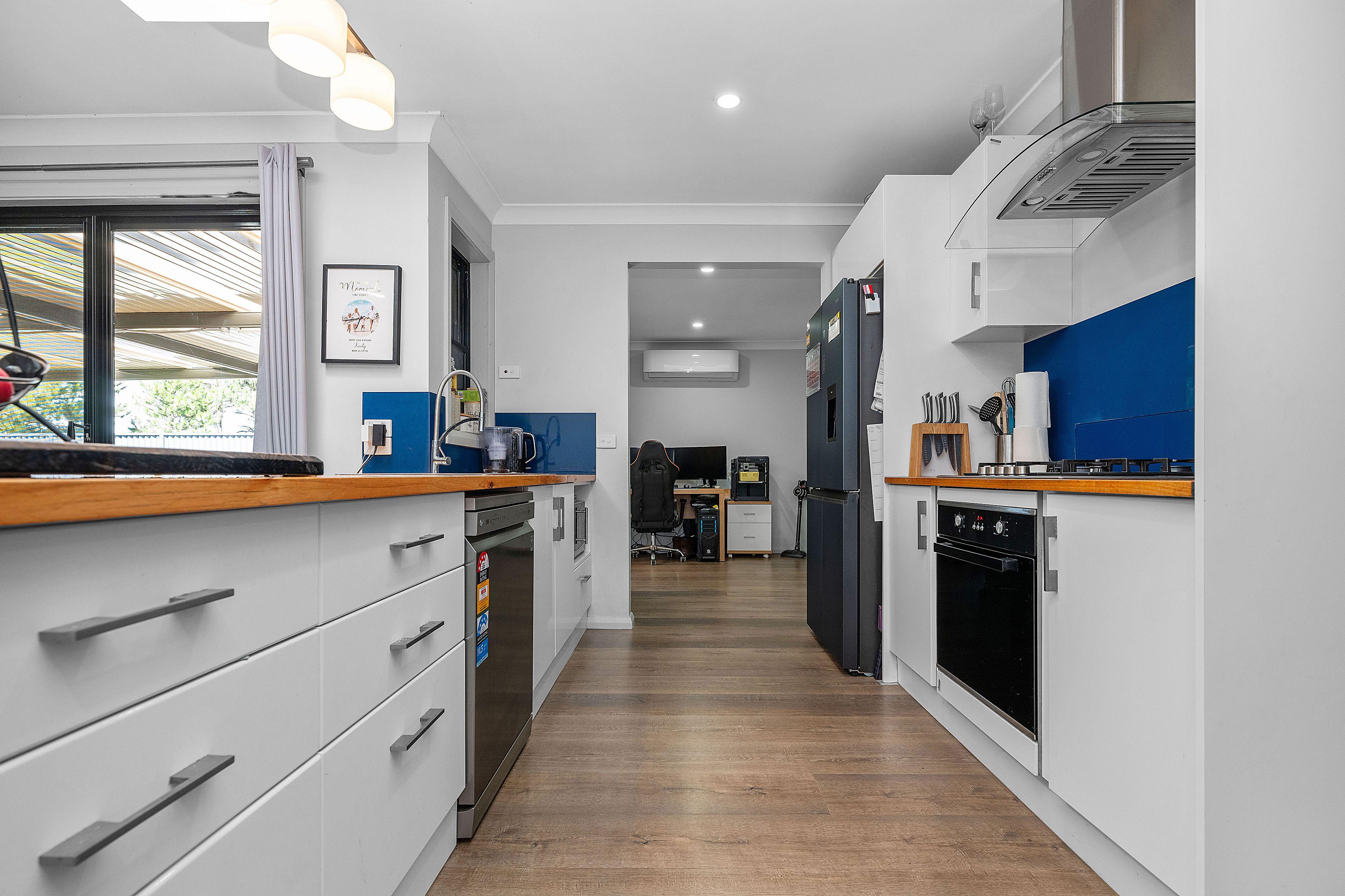 WONDERFUL 4 BEDROOM HOME !