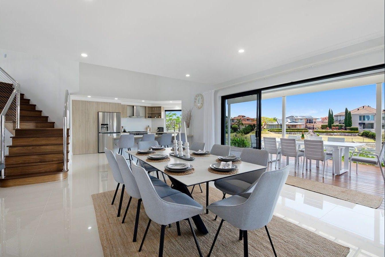 An Unforgettable Statement of Sophisticated Style!