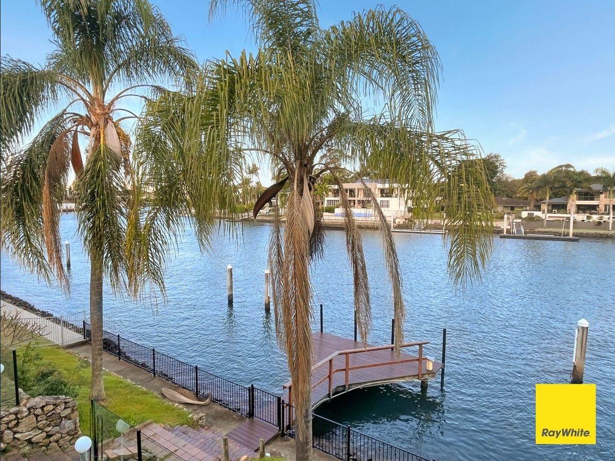 Prop-GPT: House: QLD Bundall, QLD 4217 Home For Rent