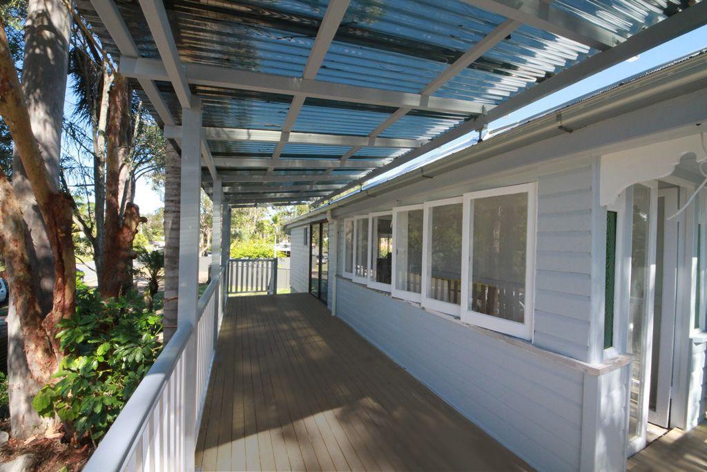 CHARMING QUEENSLANDER IN IDEAL LOCATION