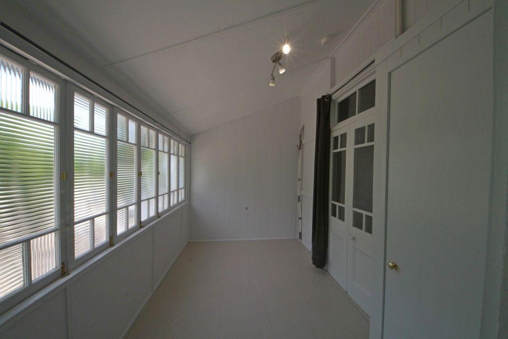 CHARMING QUEENSLANDER IN IDEAL LOCATION