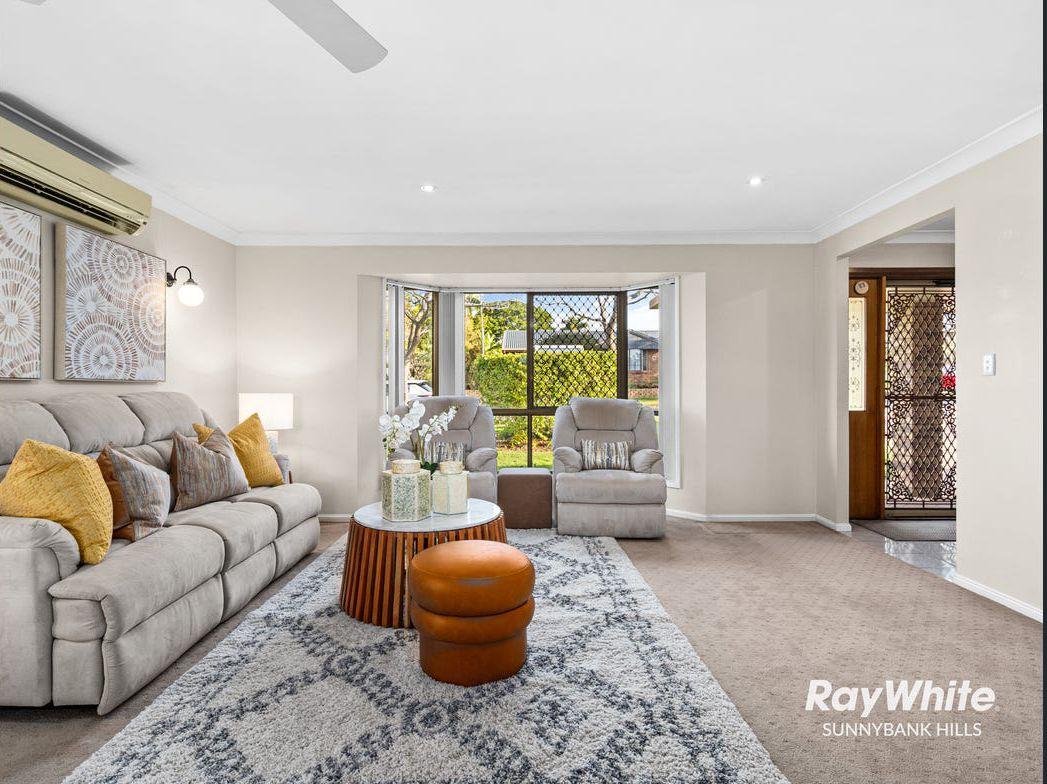 Double School Catchment!!! Find Your Cozy Home In This Gorgeous Property