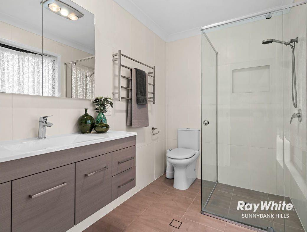 Double School Catchment!!! Find Your Cozy Home In This Gorgeous Property