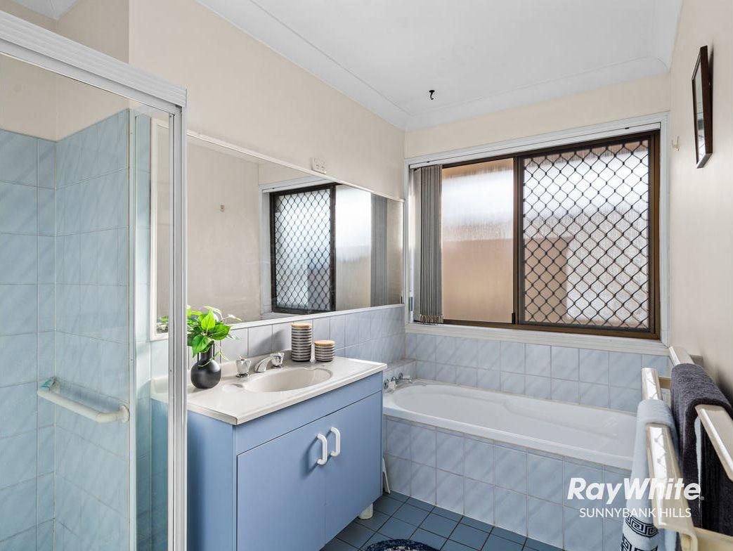 Double School Catchment!!! Find Your Cozy Home In This Gorgeous Property