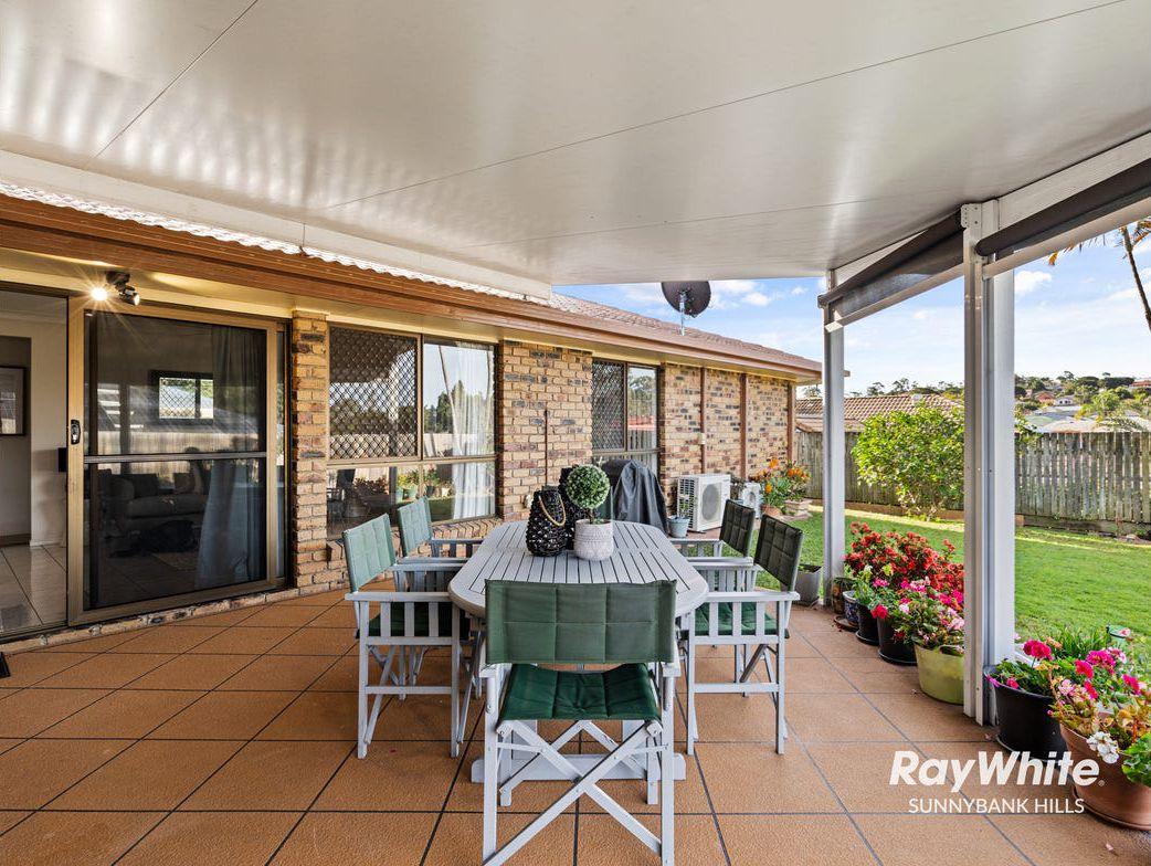 Double School Catchment!!! Find Your Cozy Home In This Gorgeous Property