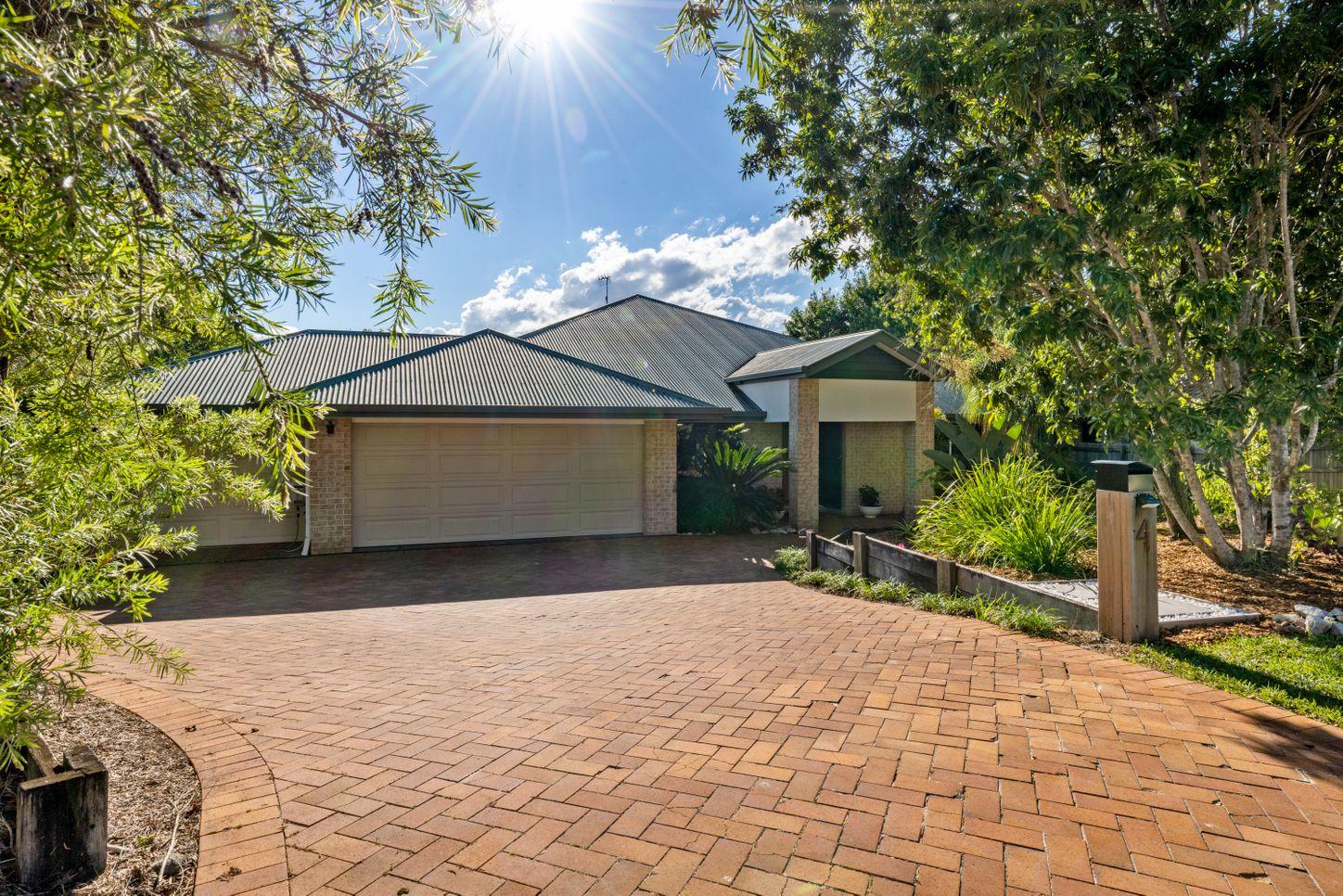 Prop-GPT: House: QLD Tewantin, QLD 4565 Queensland 4565