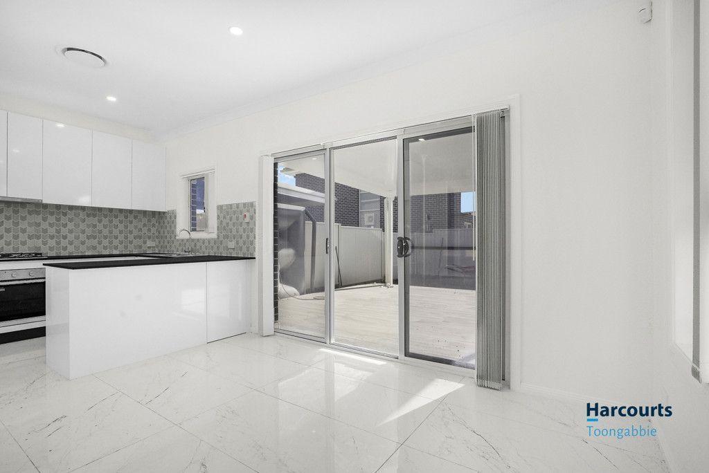 2/55 Middleton Crescent, BIDWILL, NSW 2770 - House for Rent - harcourts.net