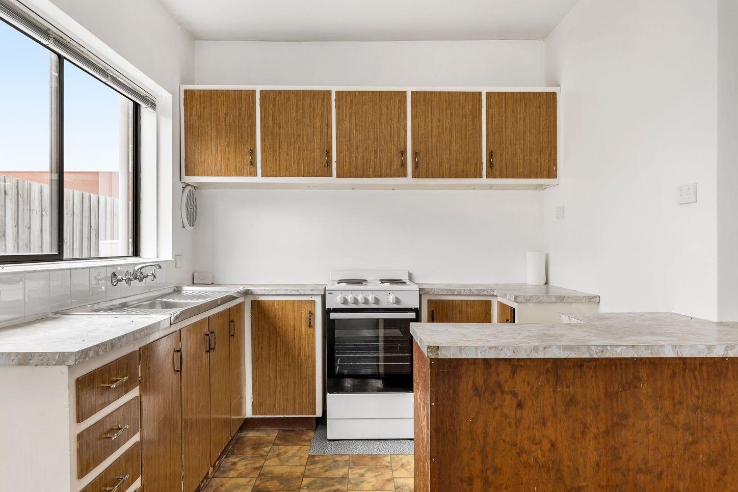 Prop-GPT: Property: VIC Hastings, VIC 3915 Victoria 3915