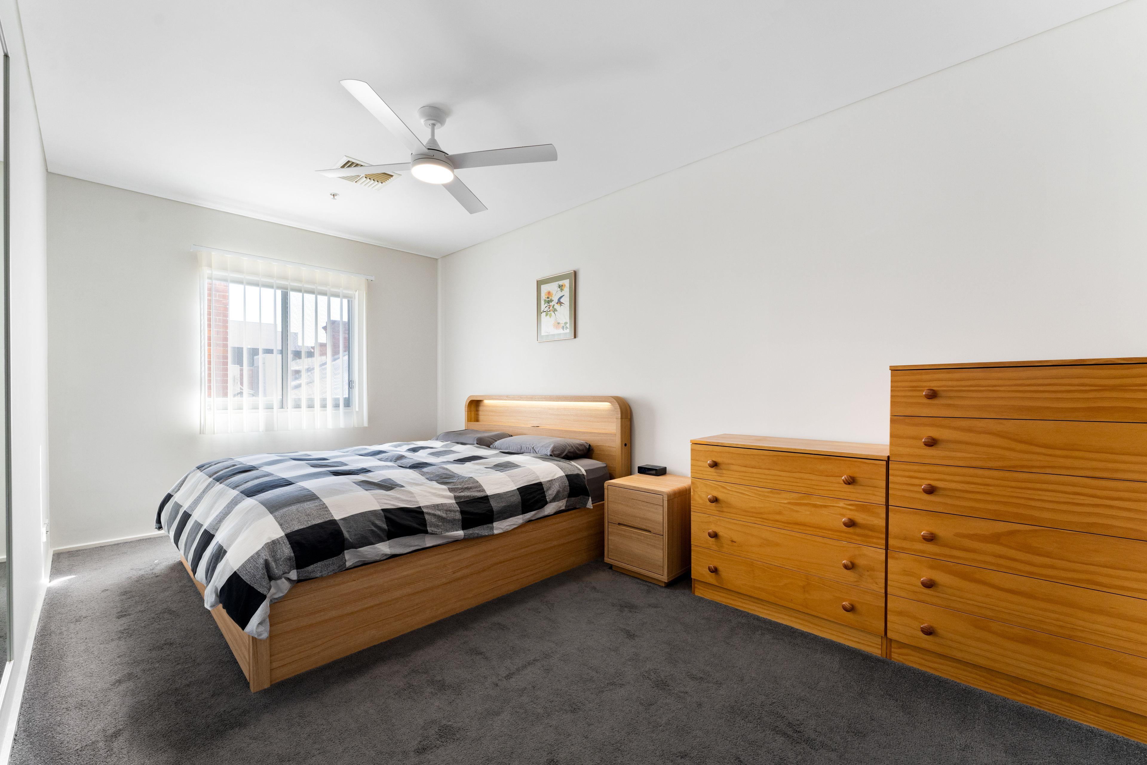 Three Bedroom Apartment in Prestigious Location