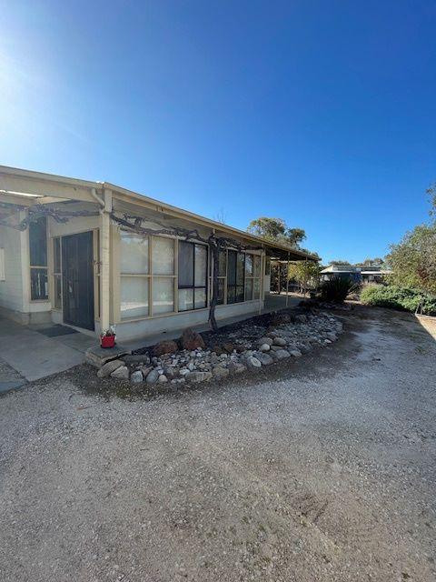 Prop-GPT: House: SA Auburn, SA 5451 Home For Rent