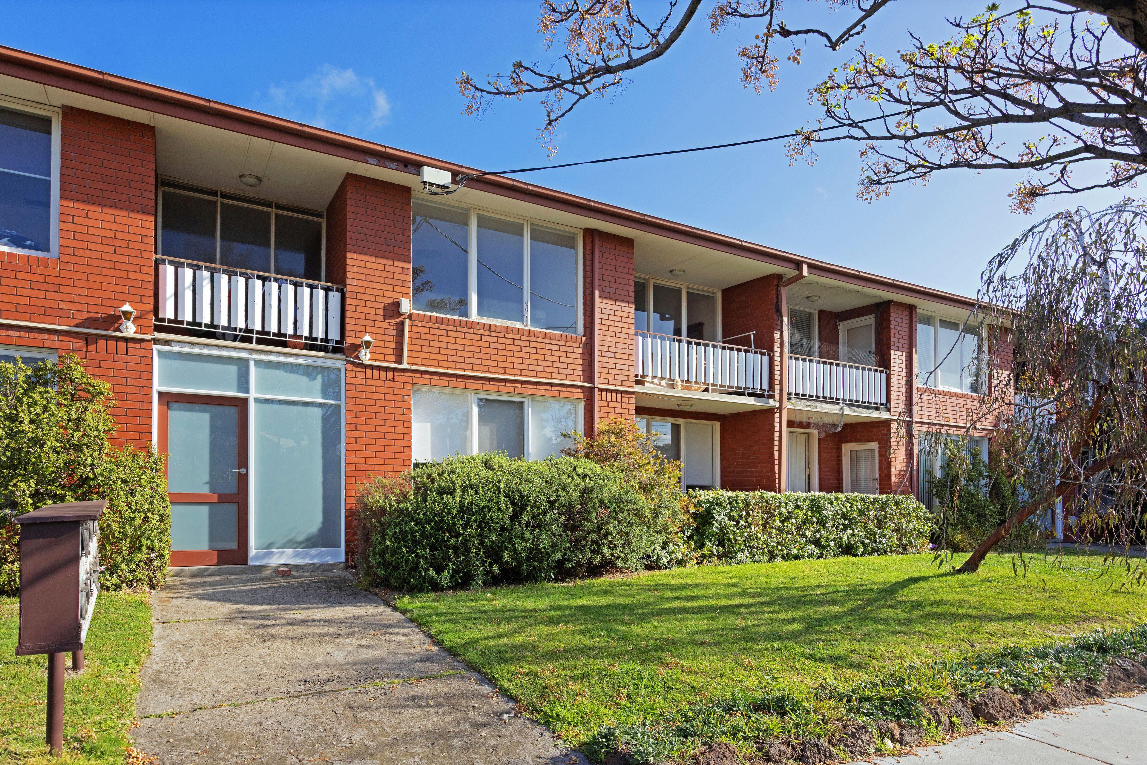 Prop-GPT: Apartment: VIC Glen Huntly, VIC 3163 Home For Rent