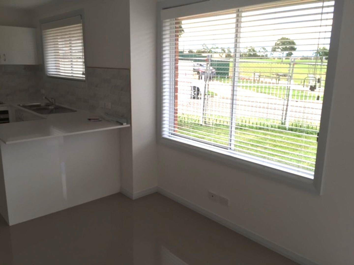 Perfectly Designed 2-Bedroom Granny Flat - Walking Distance to The Valley Plaza