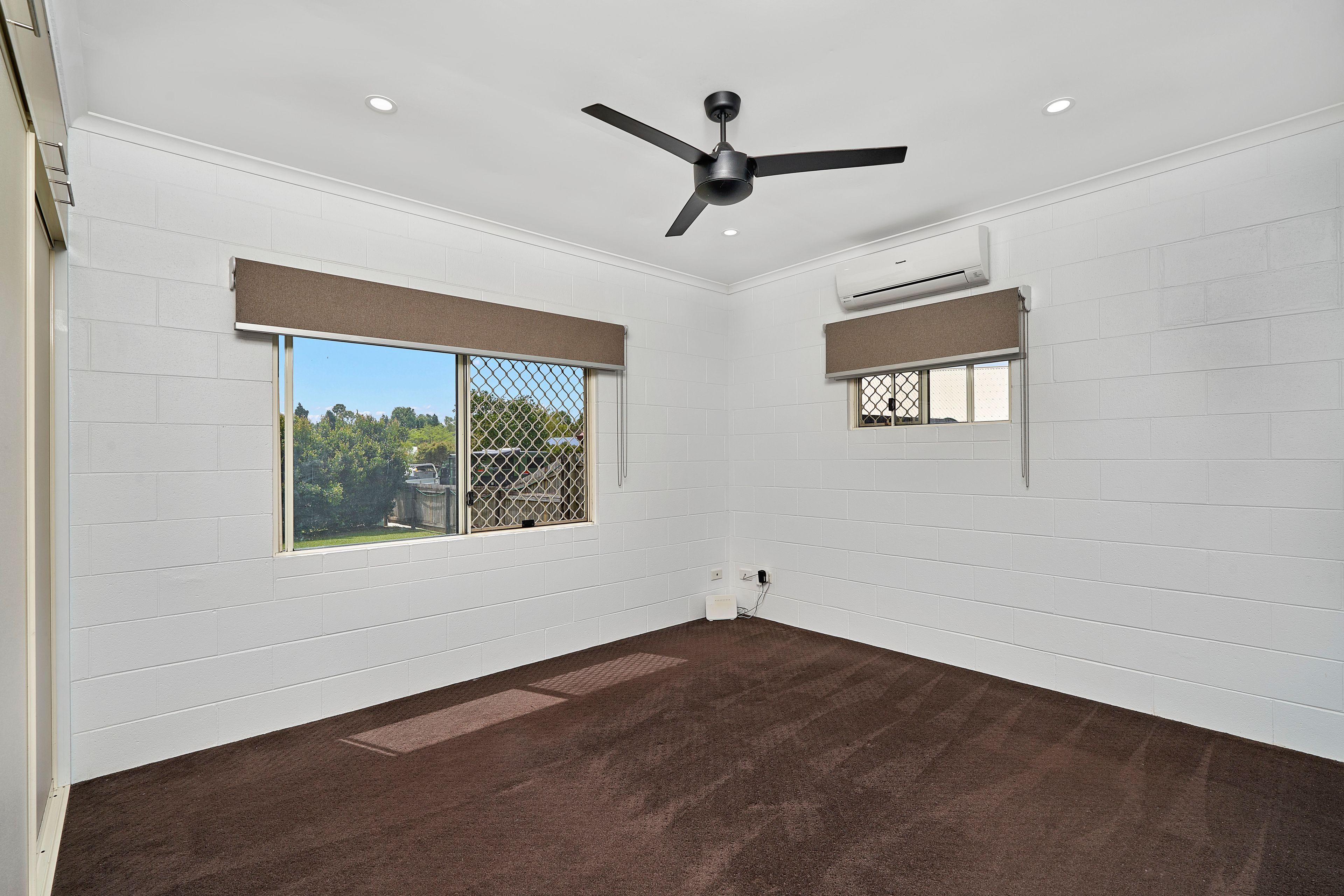 UNFURNISHED HOME ON A LARGE BLOCK WITH A GREAT SHED!