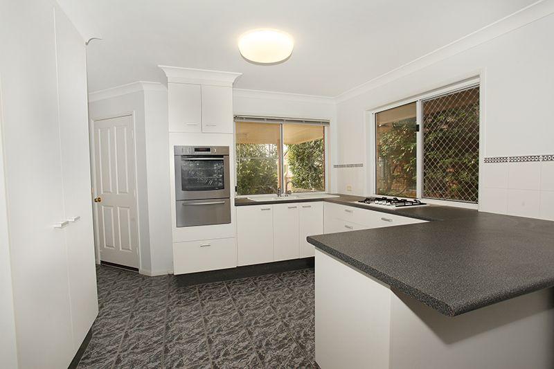 Cozy Rental in Mooloolah Valley!