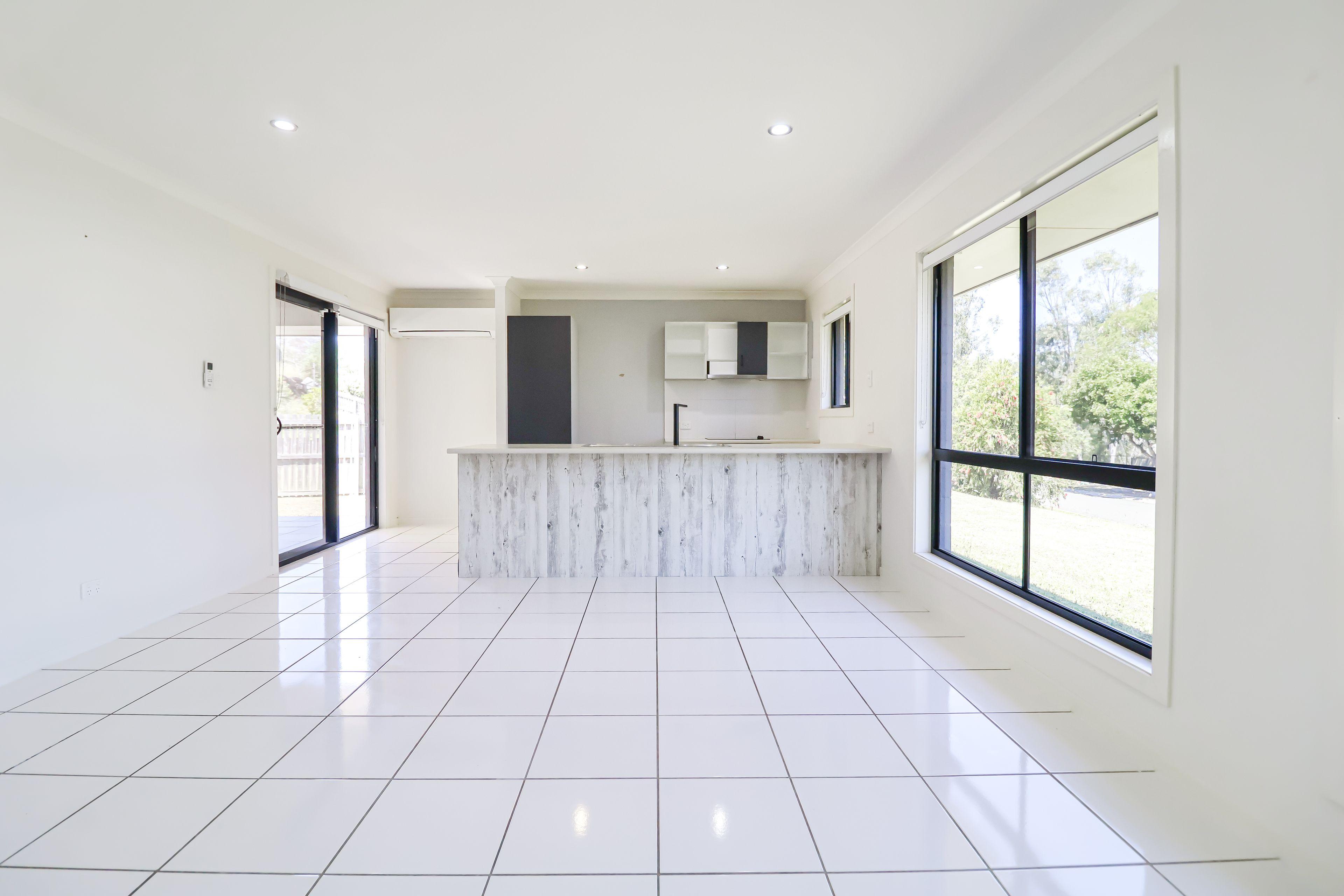 EASY LIVING IN THE HEART OF GLEN EDEN!