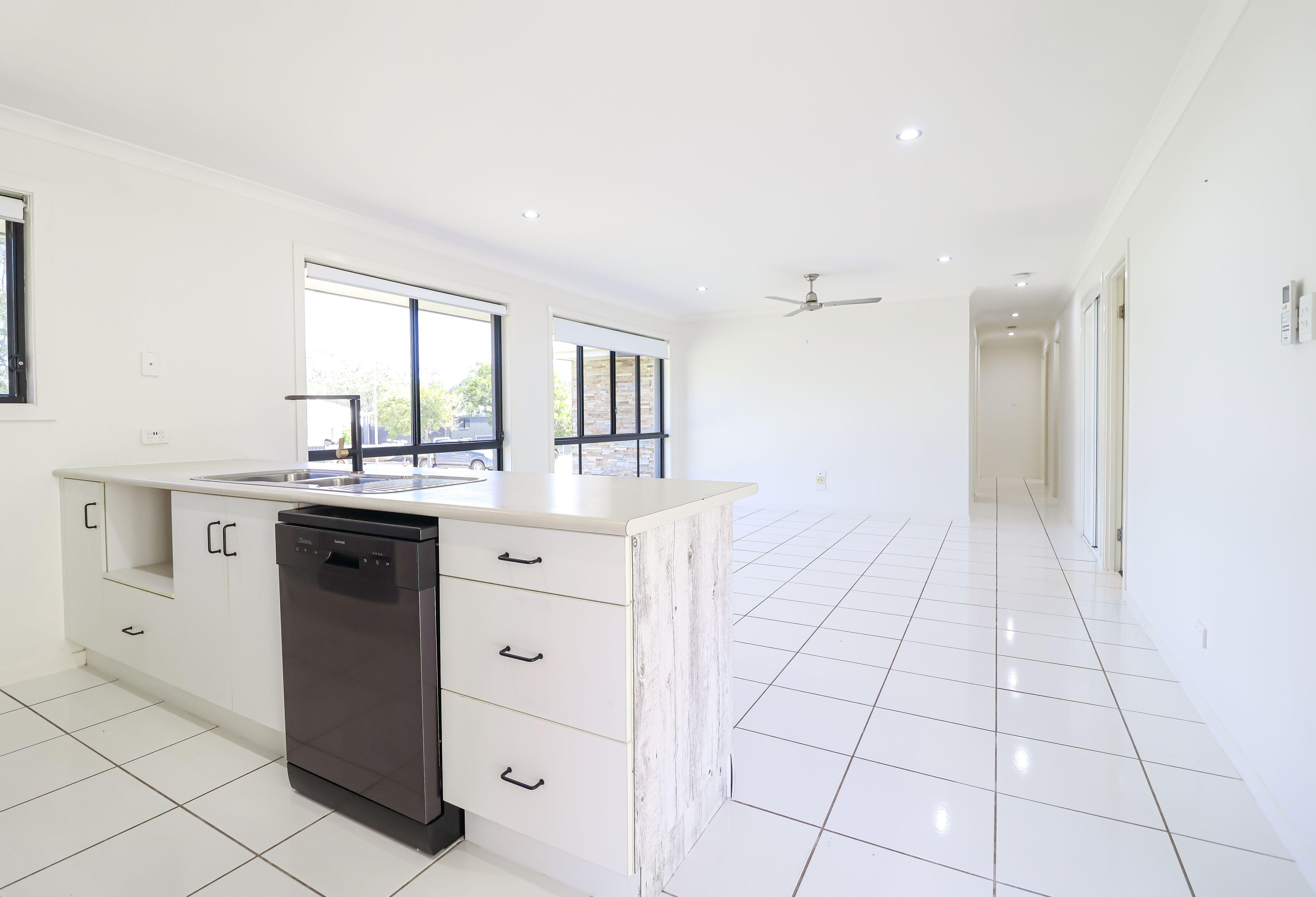 EASY LIVING IN THE HEART OF GLEN EDEN!