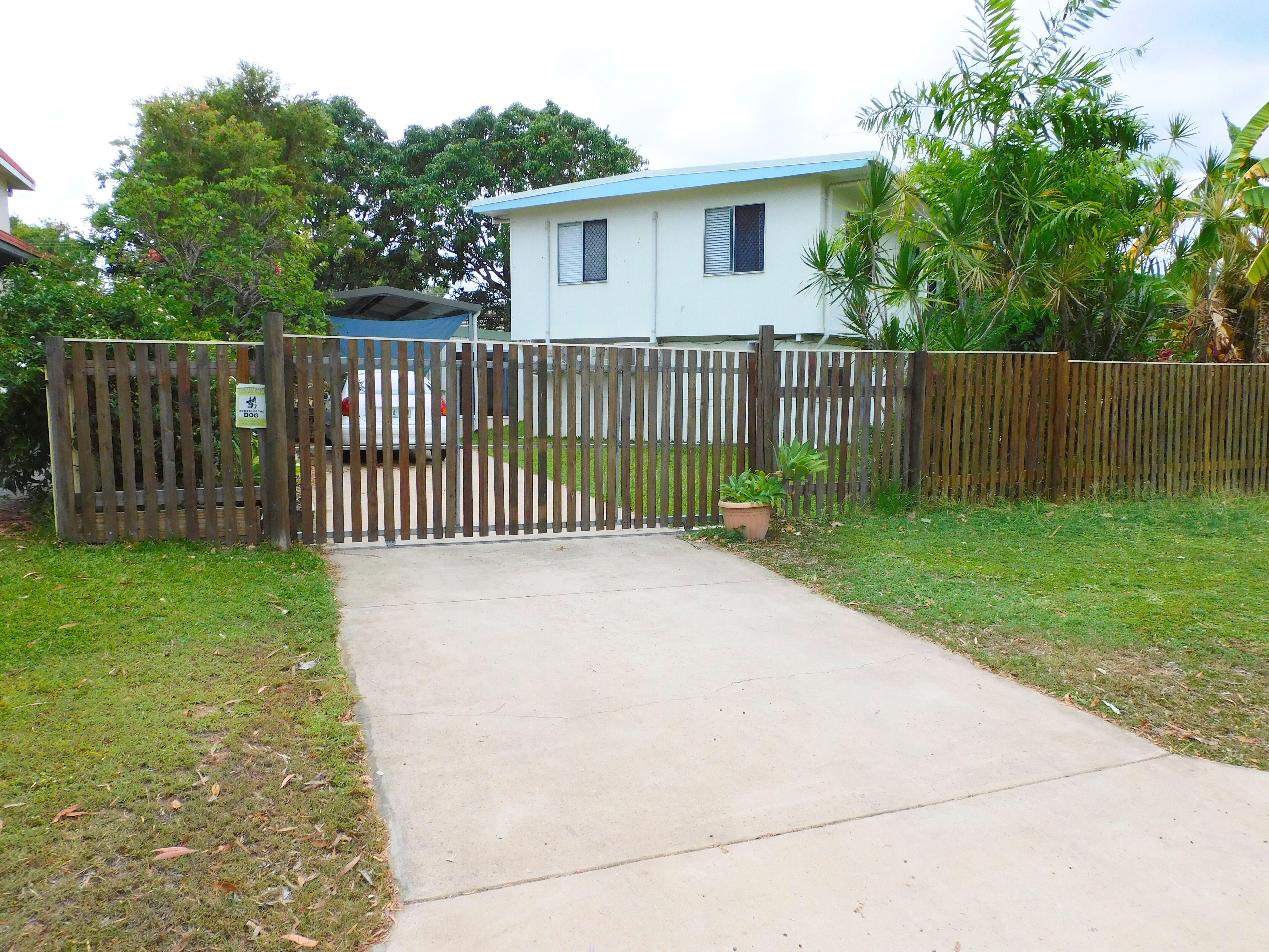 Prop-GPT: Unit: QLD Cranbrook, QLD 4814 Home For Rent