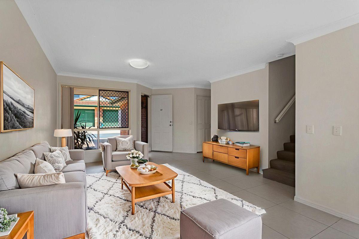 Prop-GPT: House: QLD Carrara, QLD 4211 Queensland 4211