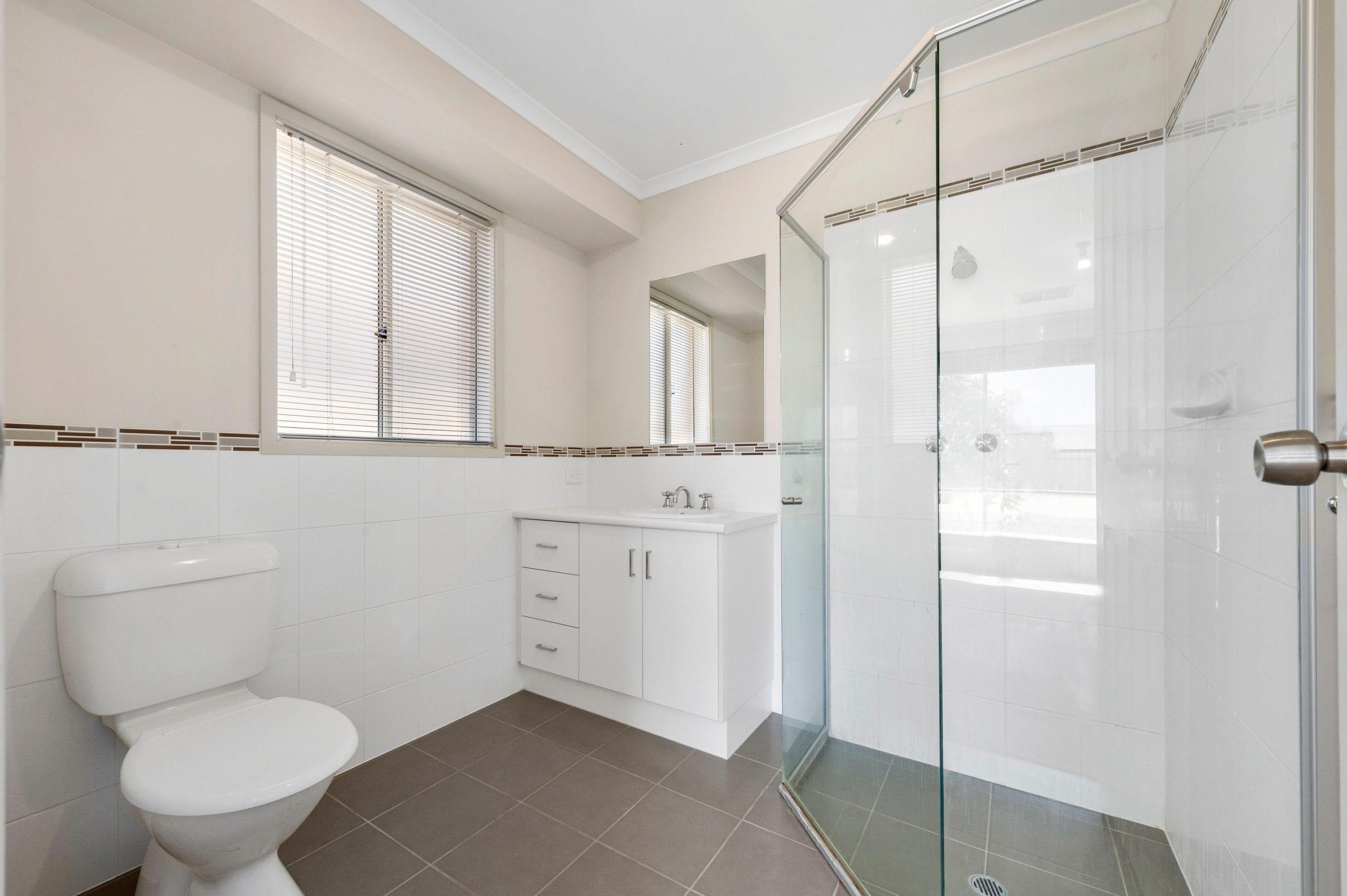For Lease: Spacious Modern 3 Bedroom Family Home in Kadina