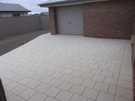 For Lease: Spacious Modern 3 Bedroom Family Home in Kadina