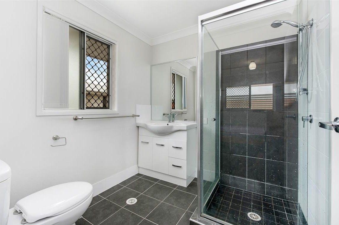 Modern Townhouse Living in the Heart of Redcliffe