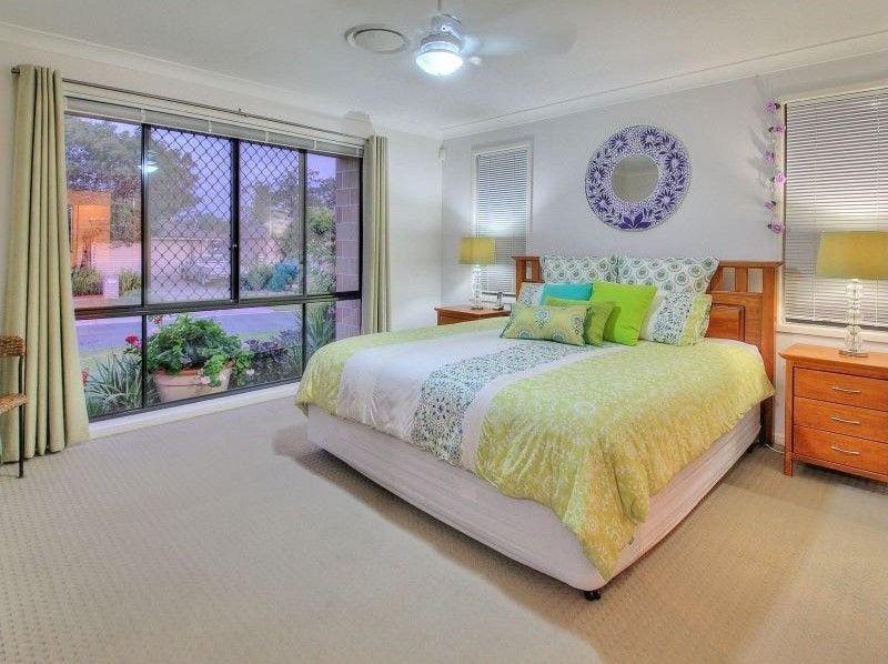 Stunning Family Home in Forest Lake - 33 Brushwood Circuit