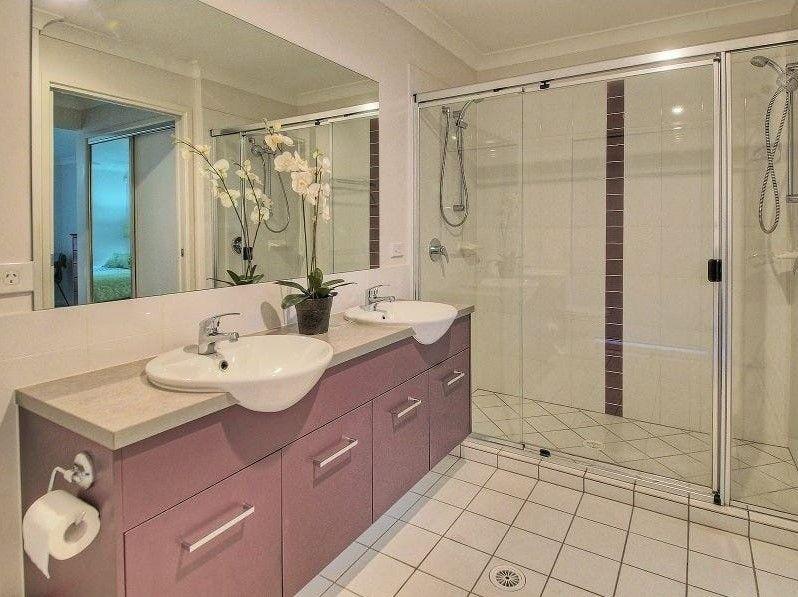 Stunning Family Home in Forest Lake - 33 Brushwood Circuit