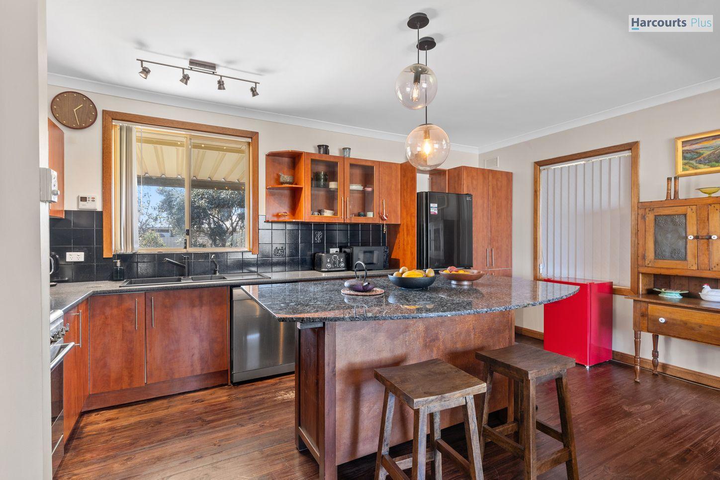 71 Davis Avenue, CHRISTIES BEACH, SA 5165 - House for Rent - harcourts.net