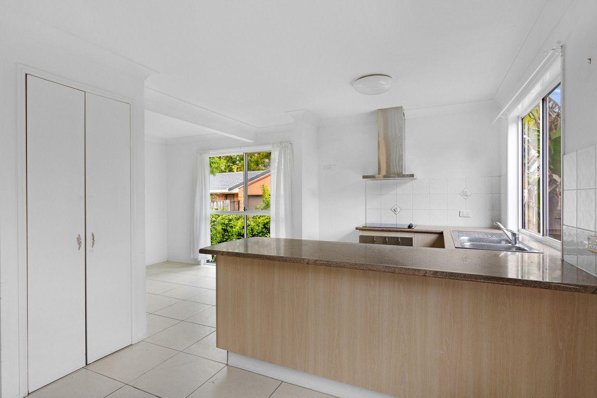 30b Robert Street, Labrador, QLD 4215 - Duplex / Semi - Detached for Rent - harcourts.net