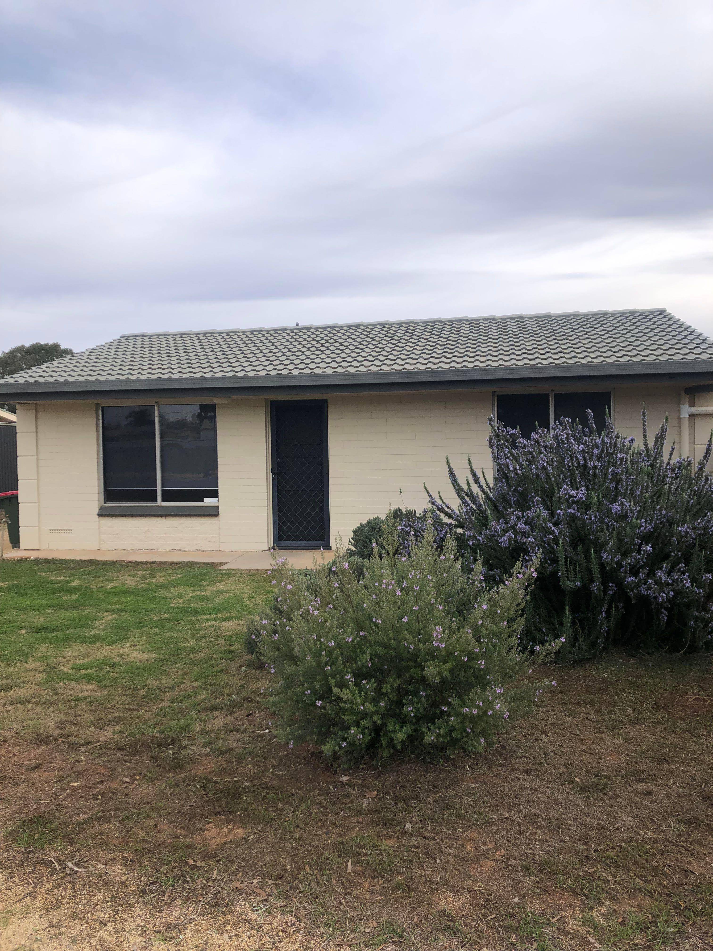 Prop-GPT: House: SA Loxton, SA 5333 Home For Rent