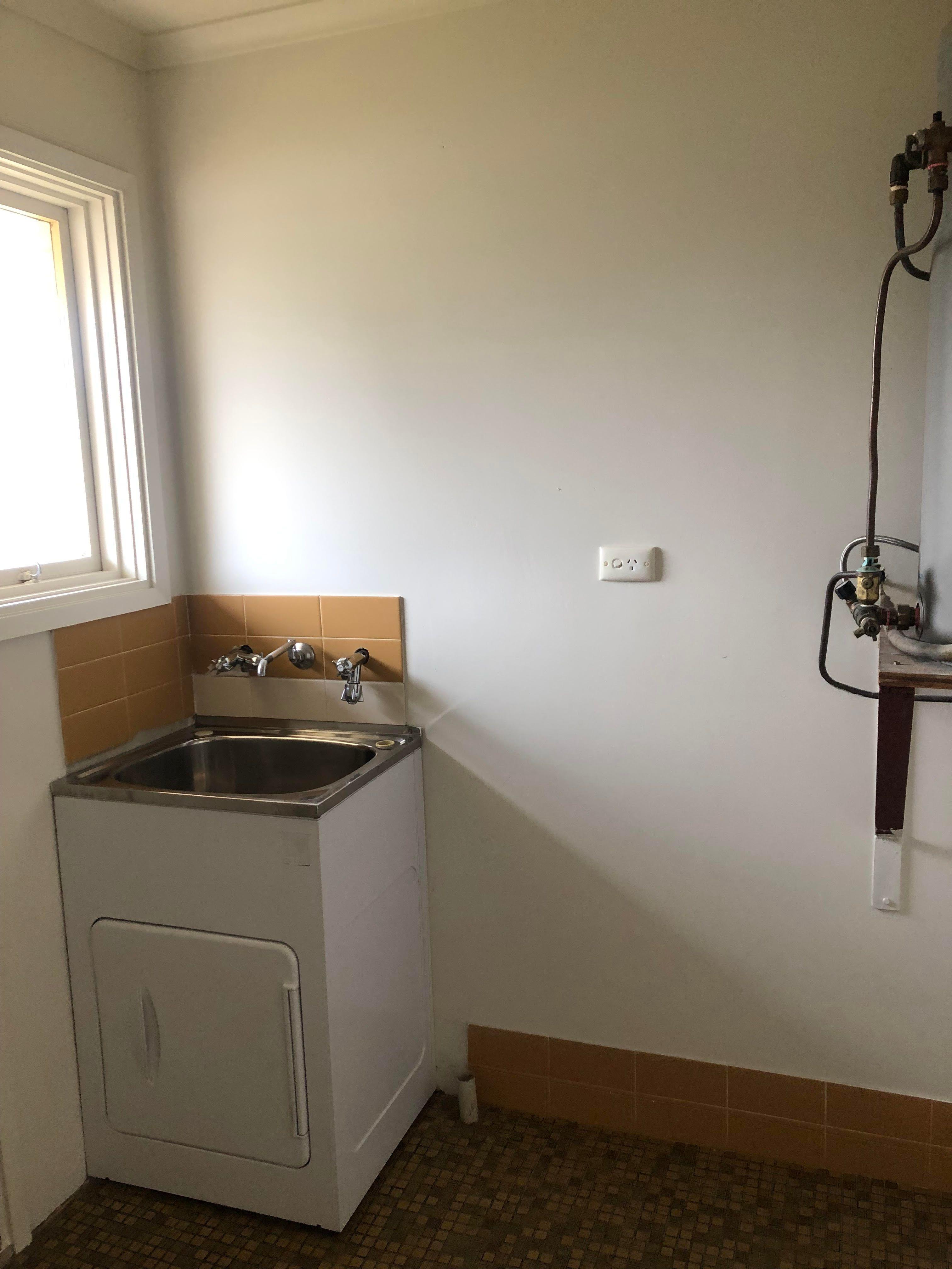 Freshly refurbished unit in quiet group