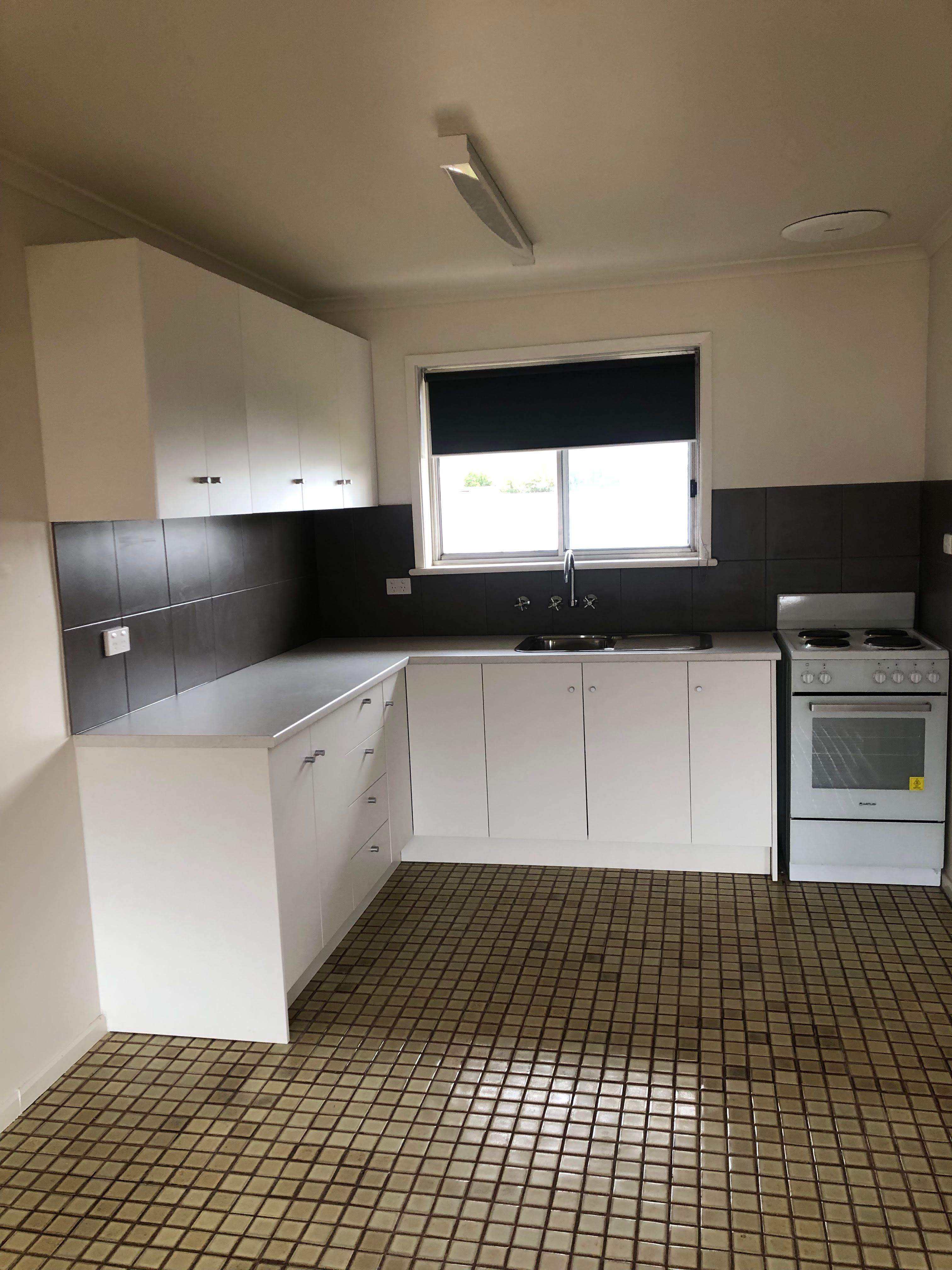 Freshly refurbished unit in quiet group