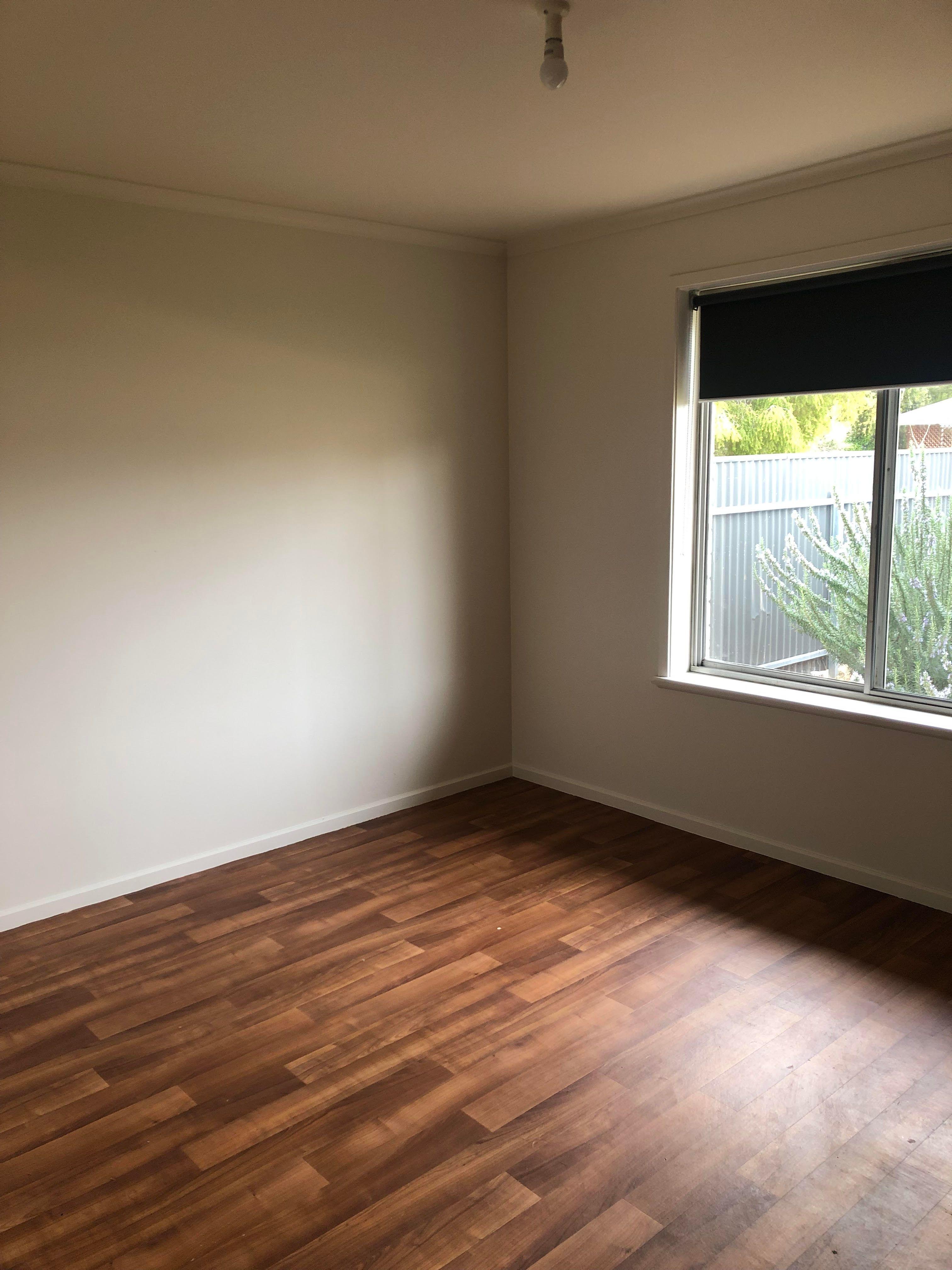 Freshly refurbished unit in quiet group