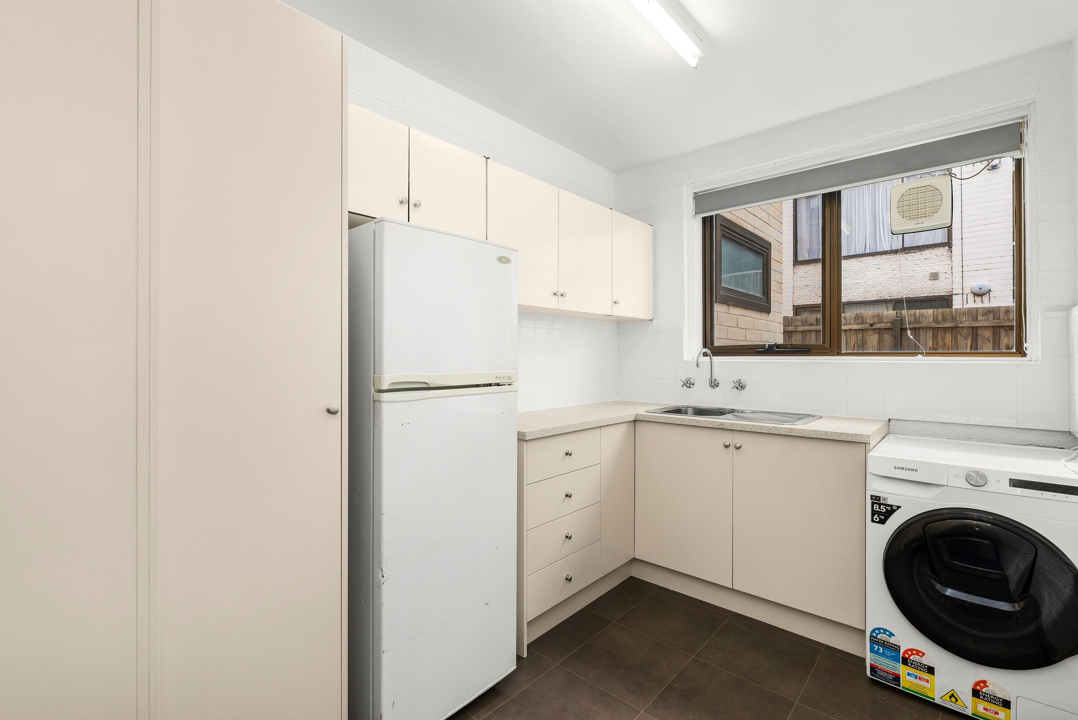 Ground Floor Retreat with Outstanding Convenience