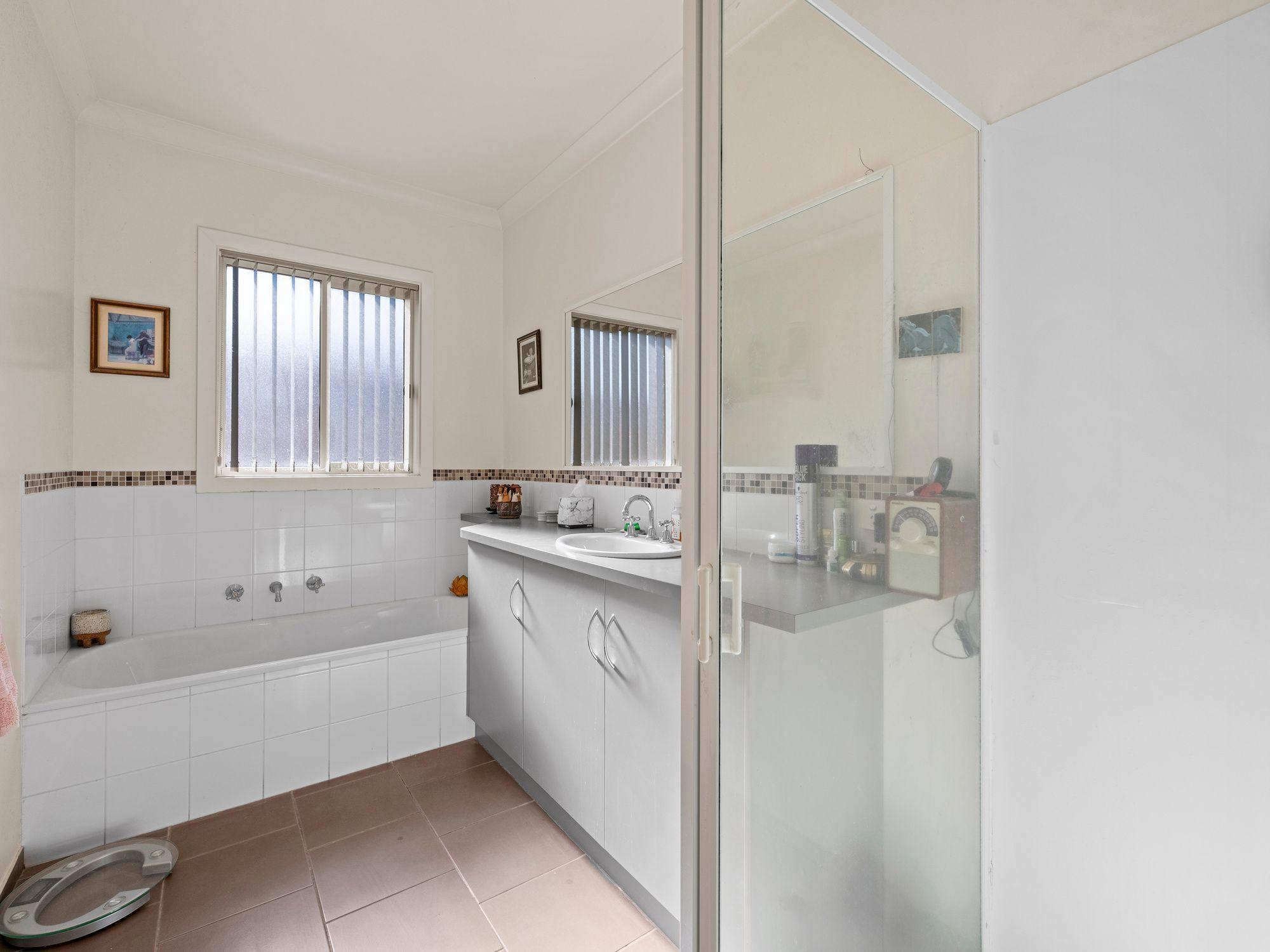 Spacious 2 bedroom open plan home